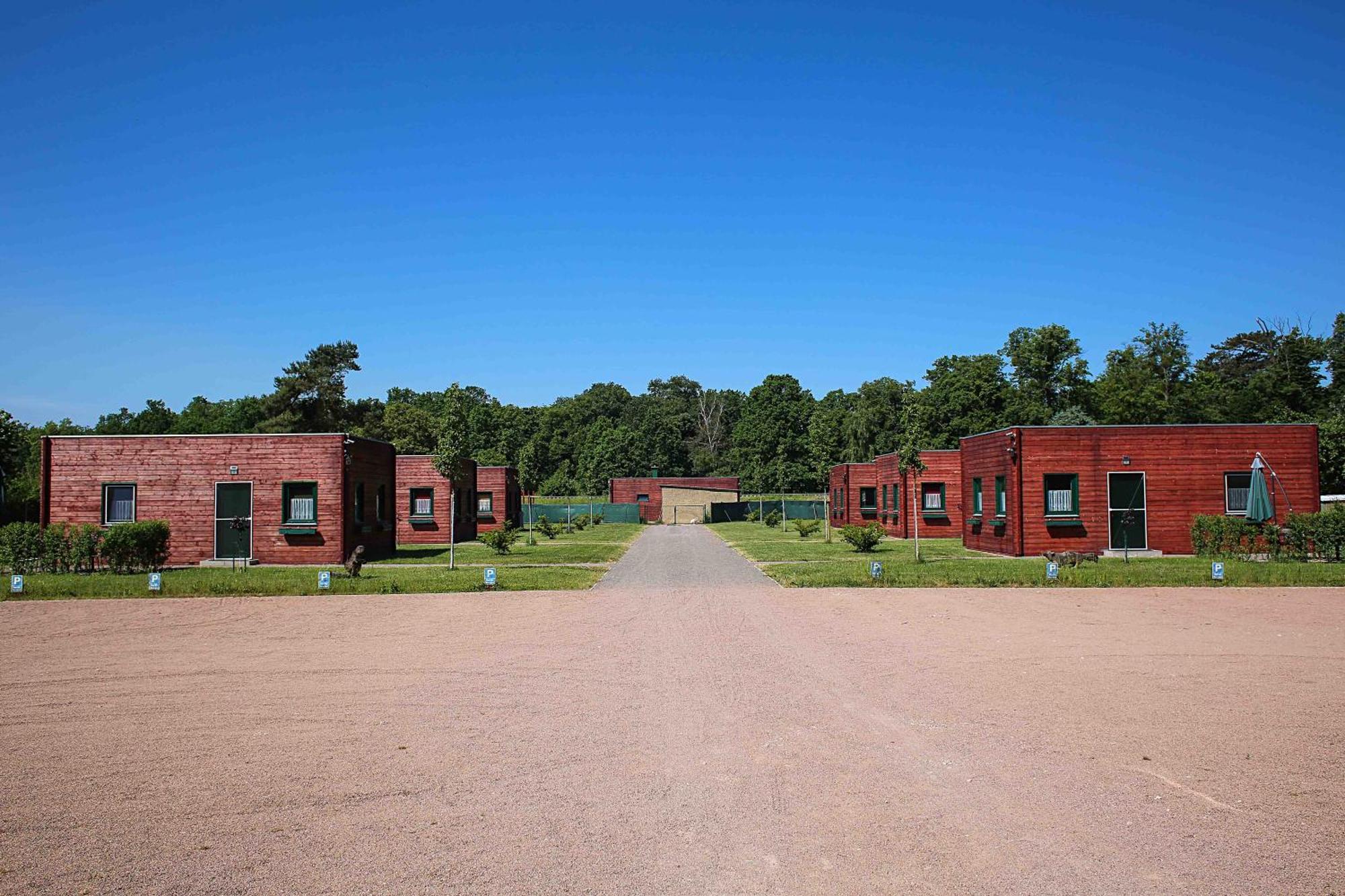 Holiday Home,1646271399:JPEG