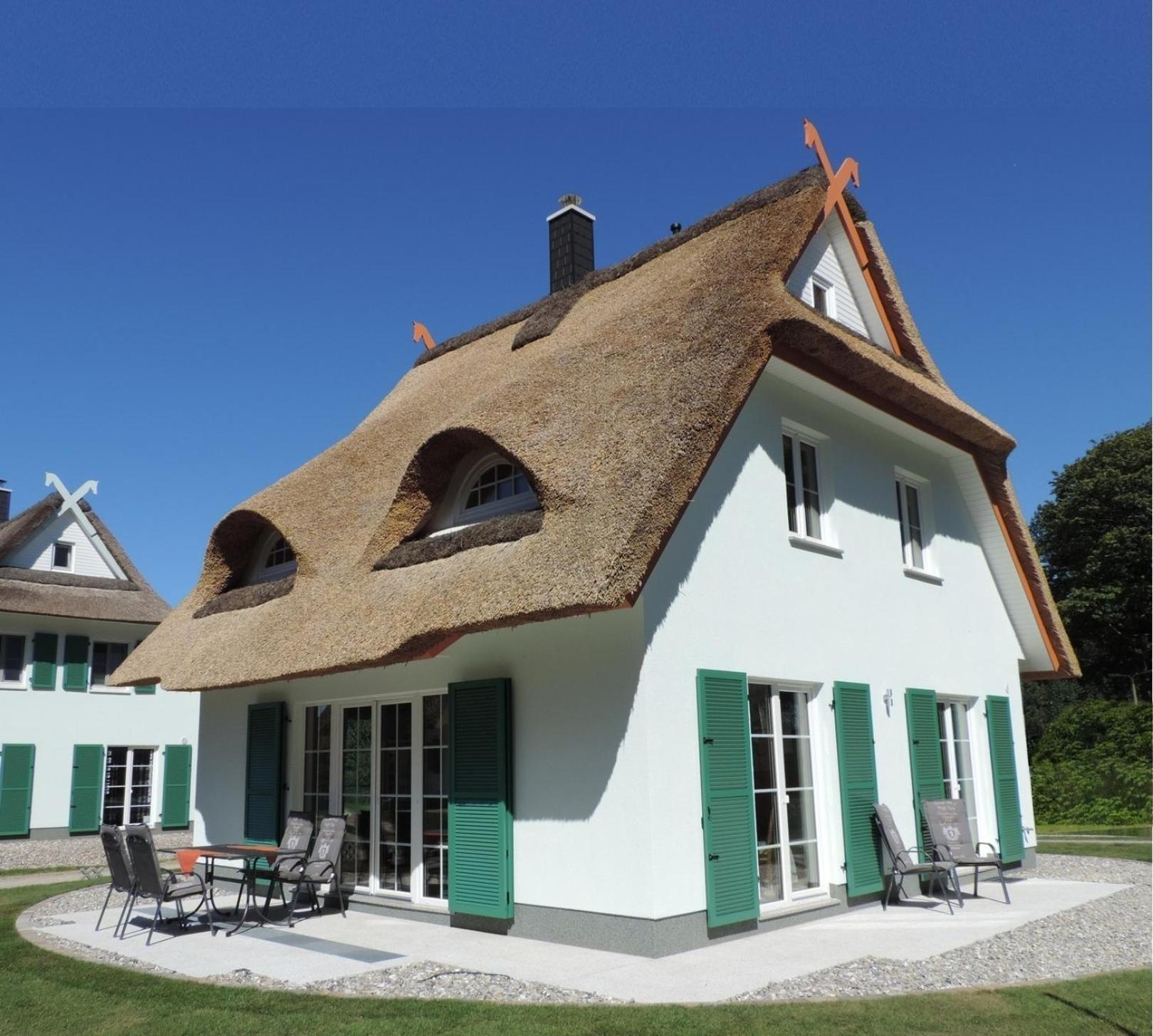 Holiday Home,1648939874:JPEG