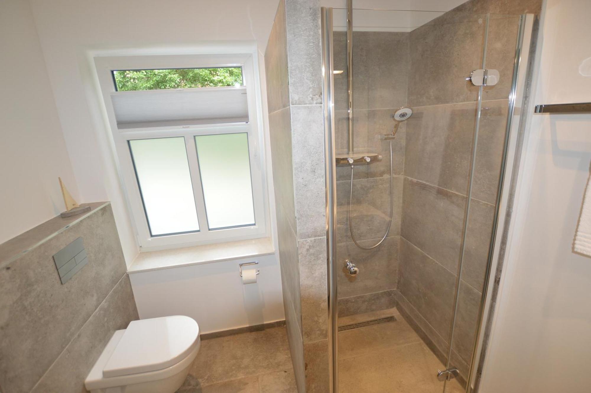 Holiday Home,1648959473:JPEG