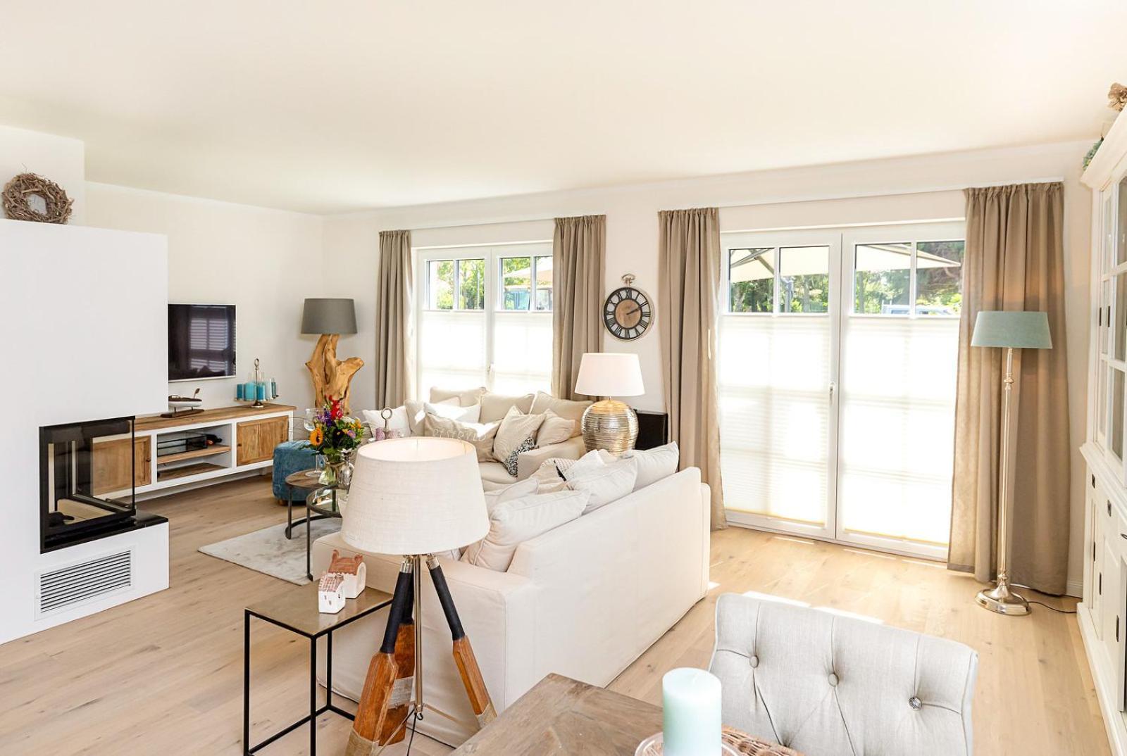 Holiday Home,1649221447:JPEG