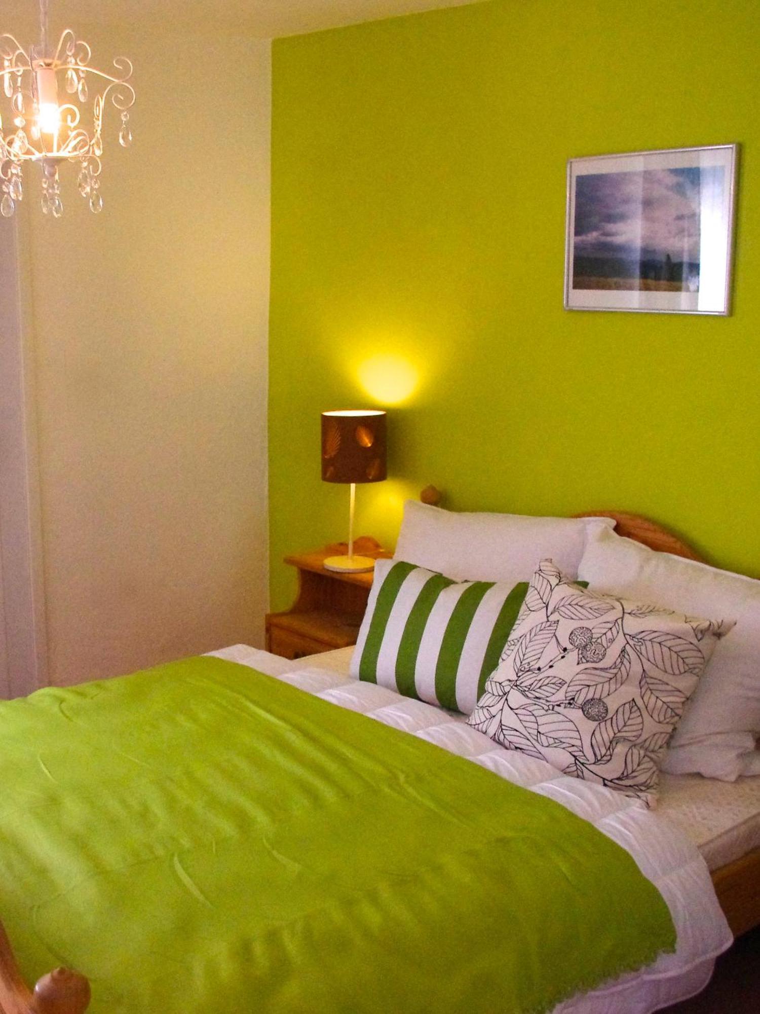 Double Room,1649931785:JPEG