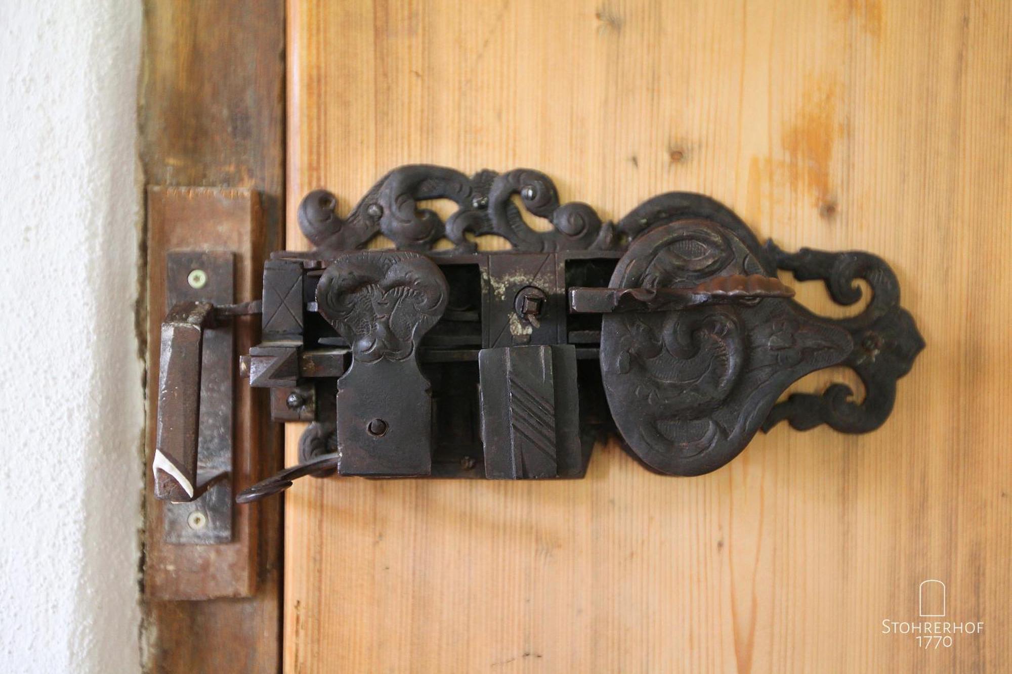 Holiday Home,1650030718:JPEG