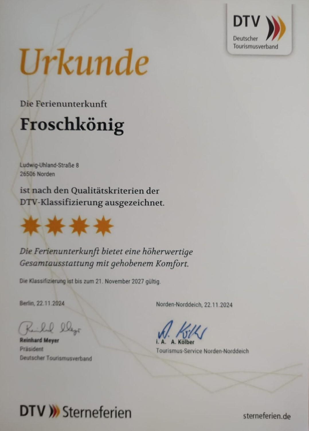 Three-Bedroom House,1650112969:JPEG