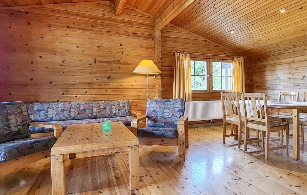 Two-Bedroom House,1743726654:JPEG