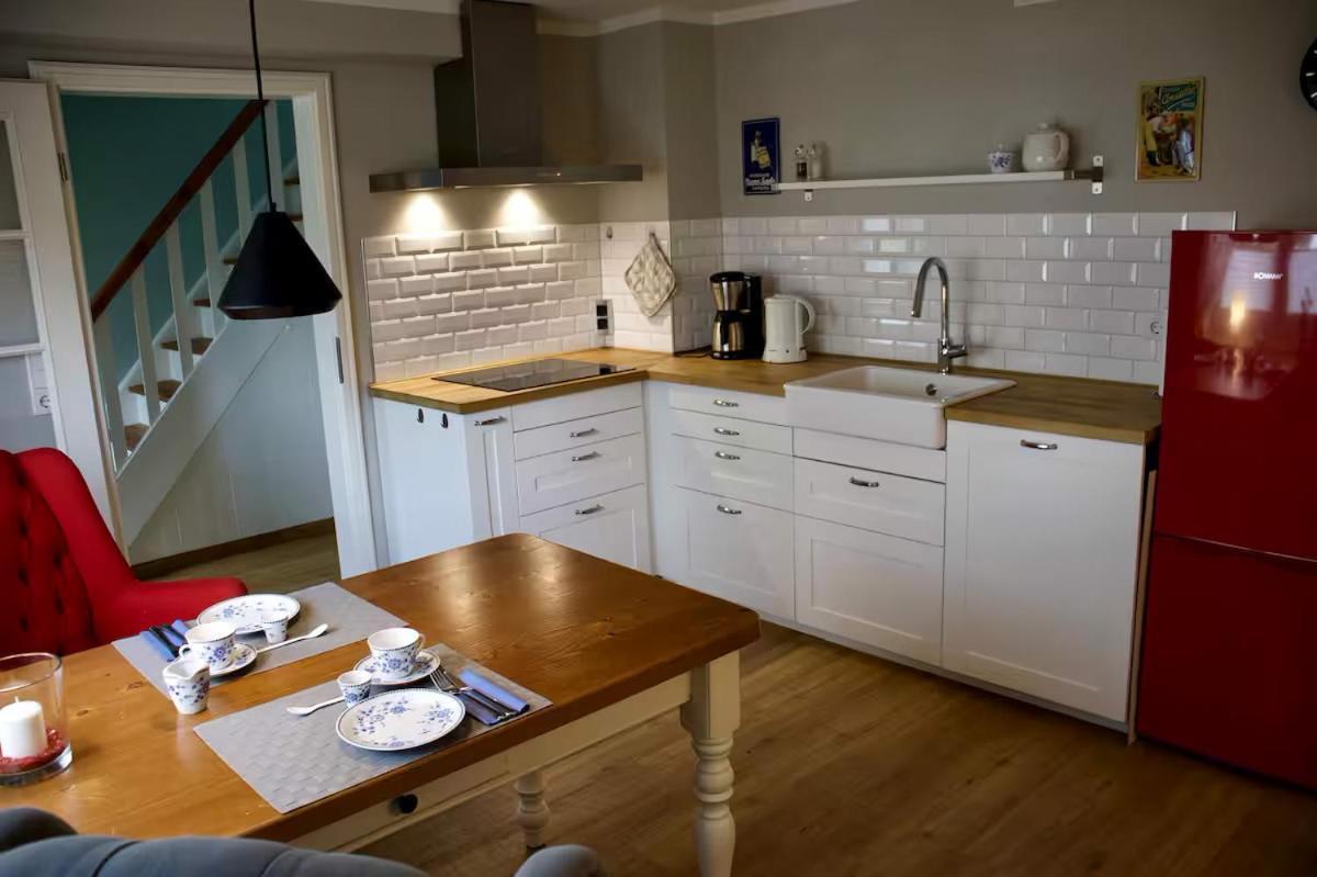 Holiday Home,1660818942:JPEG