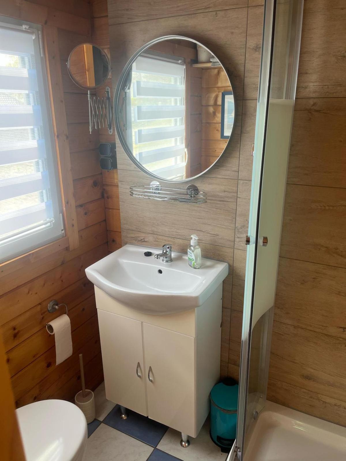 Holiday Home,1661912646:JPEG