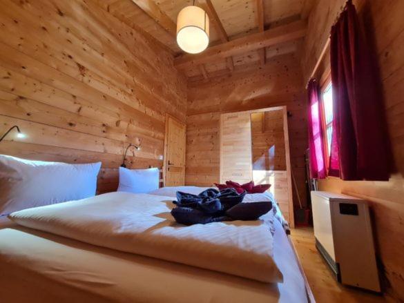 One-Bedroom House,1662281305:JPEG