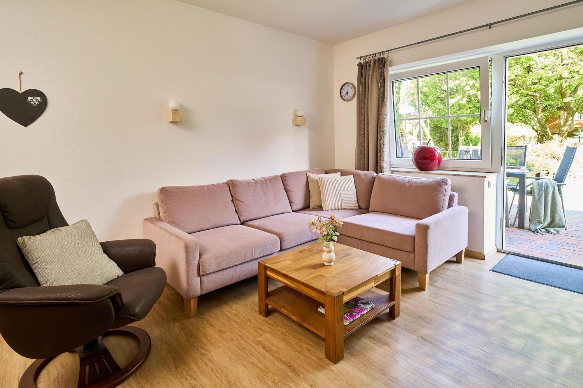 Two-Bedroom Apartment Terrace 1,1668081253:JPEG