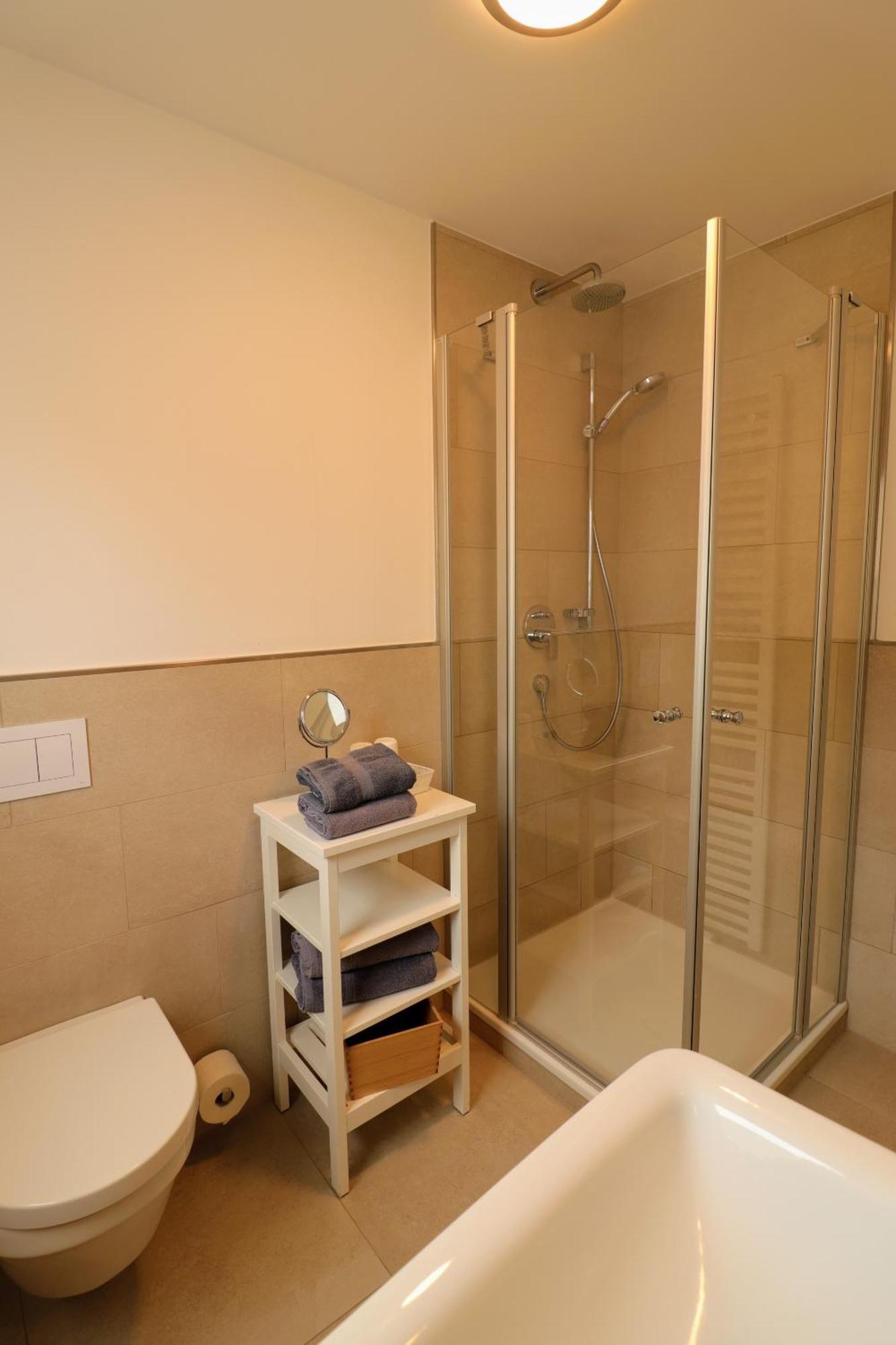 Apartment,1669041937:JPEG