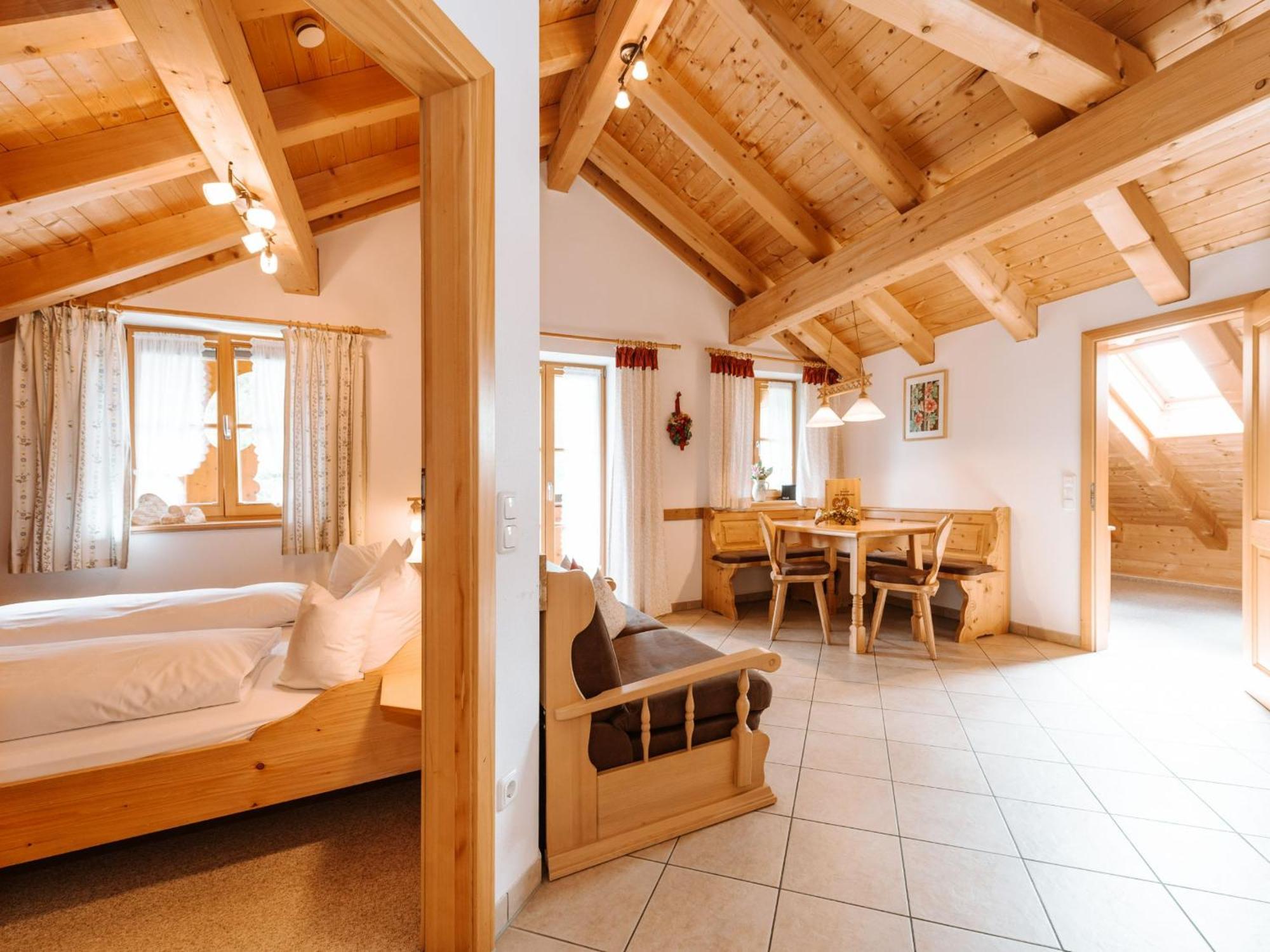 Two-Bedroom Apartment,1669055562:JPEG