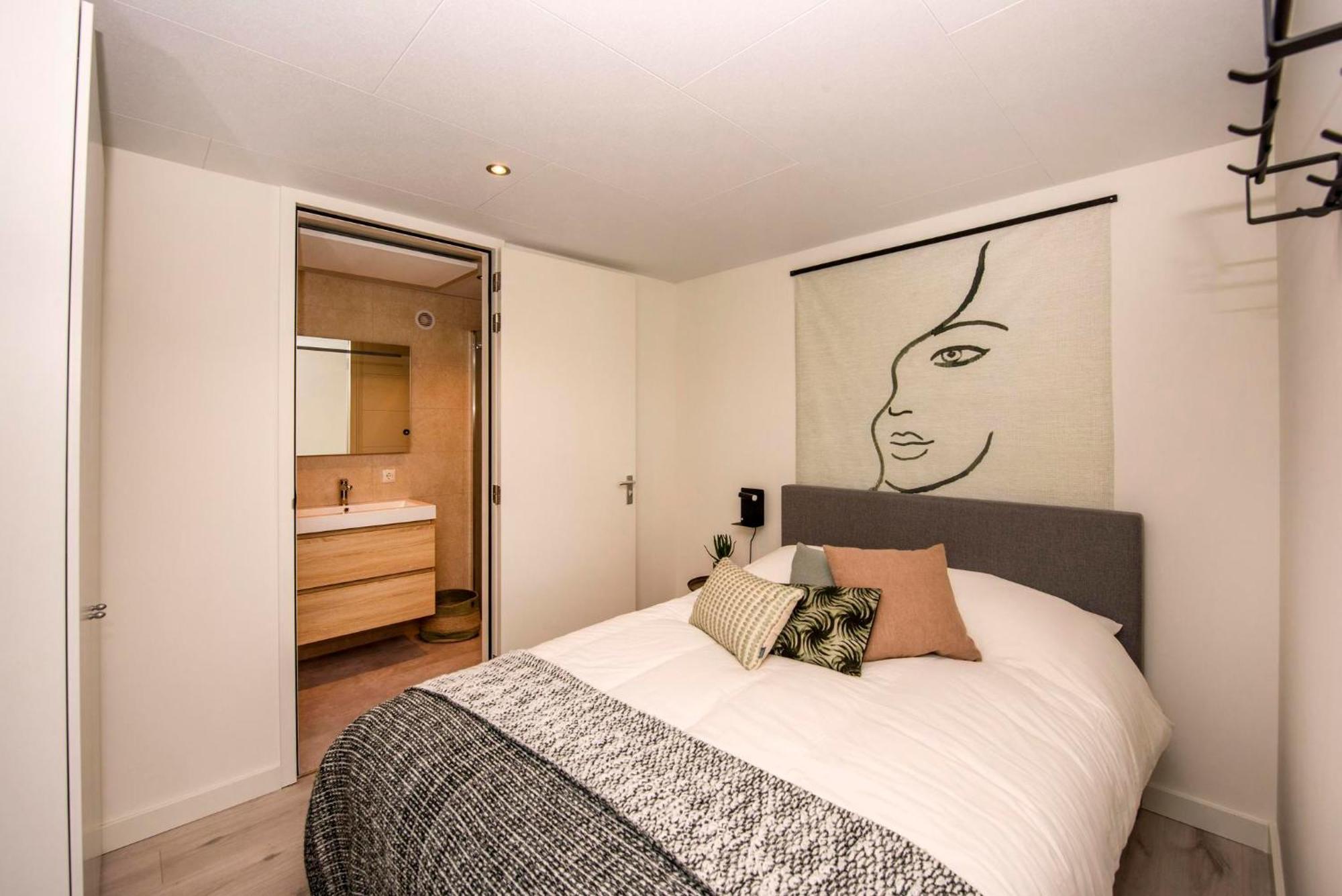Two-Bedroom House,1673577321:JPEG