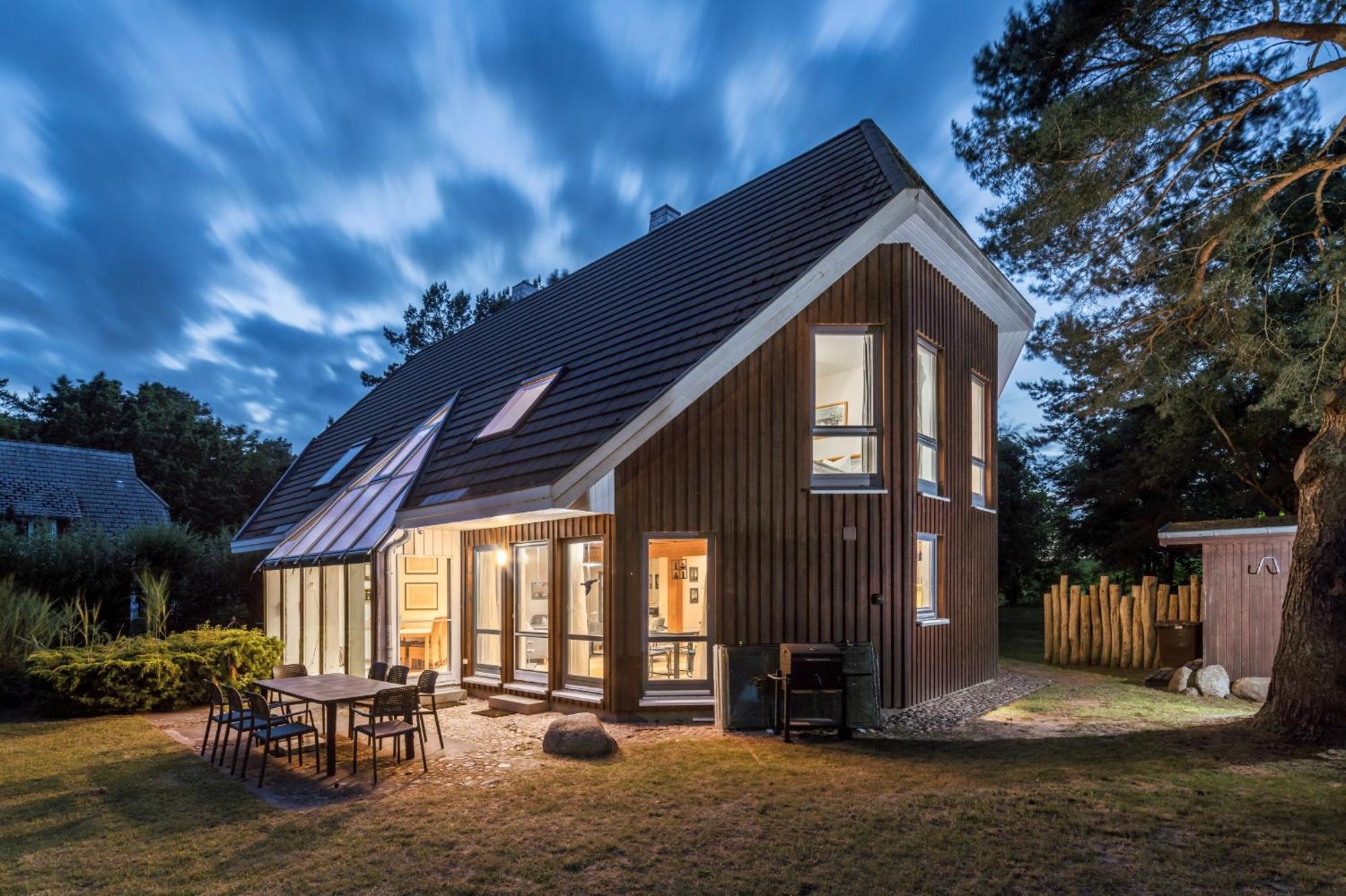 Holiday Home,1682258407:JPEG