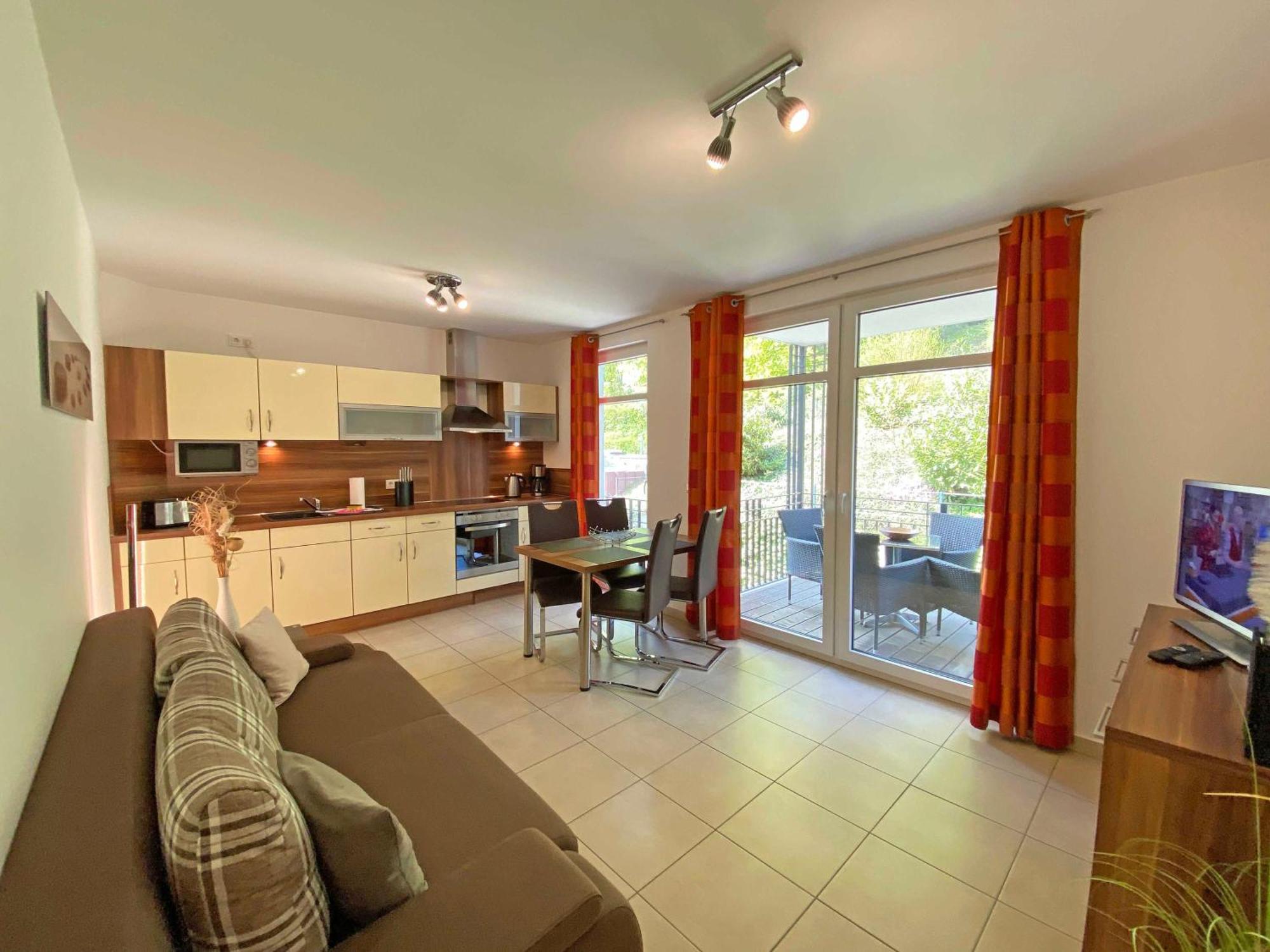 One-Bedroom Apartment Balcony,1685093644:JPEG