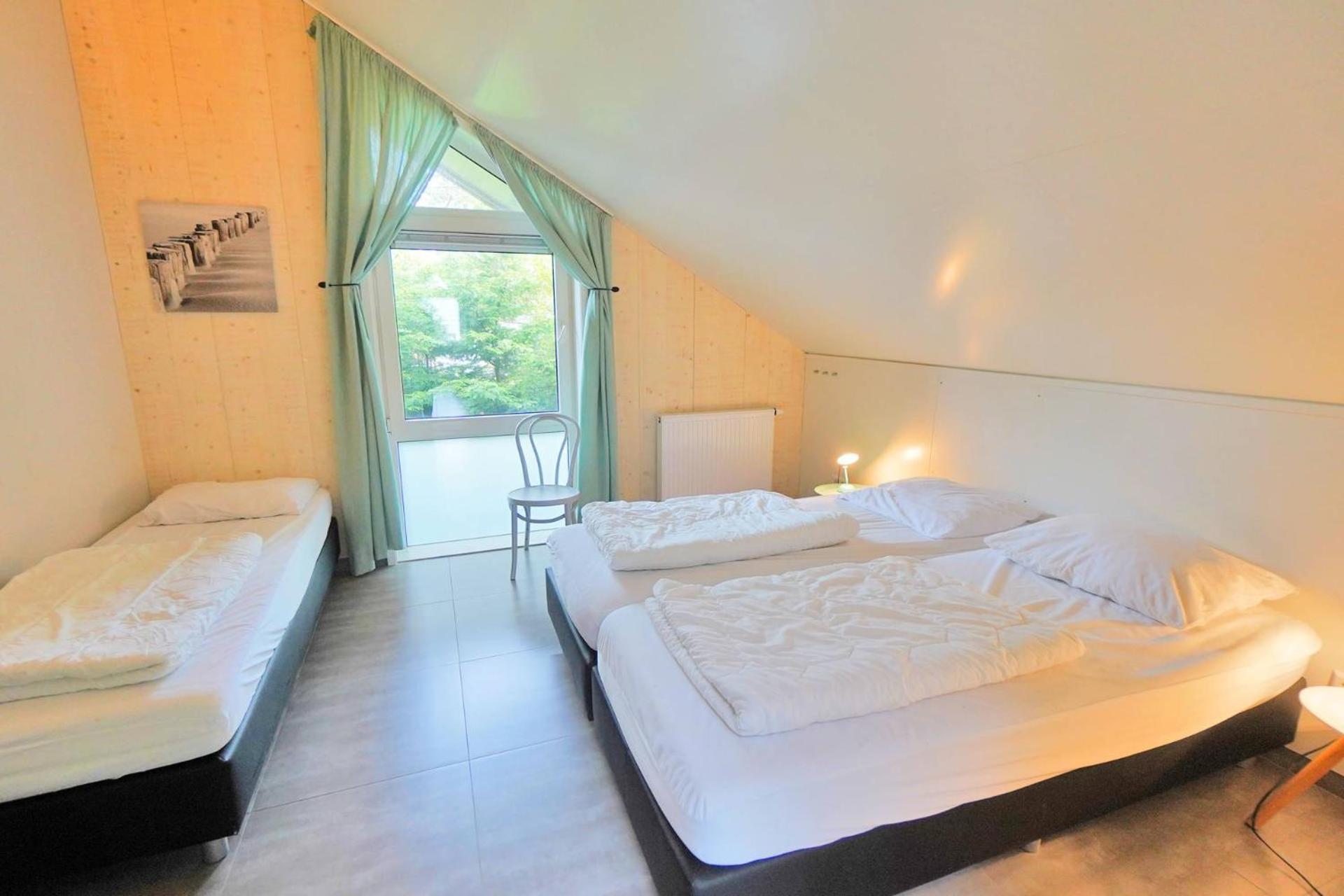 Three-Bedroom House,1689911452:JPEG