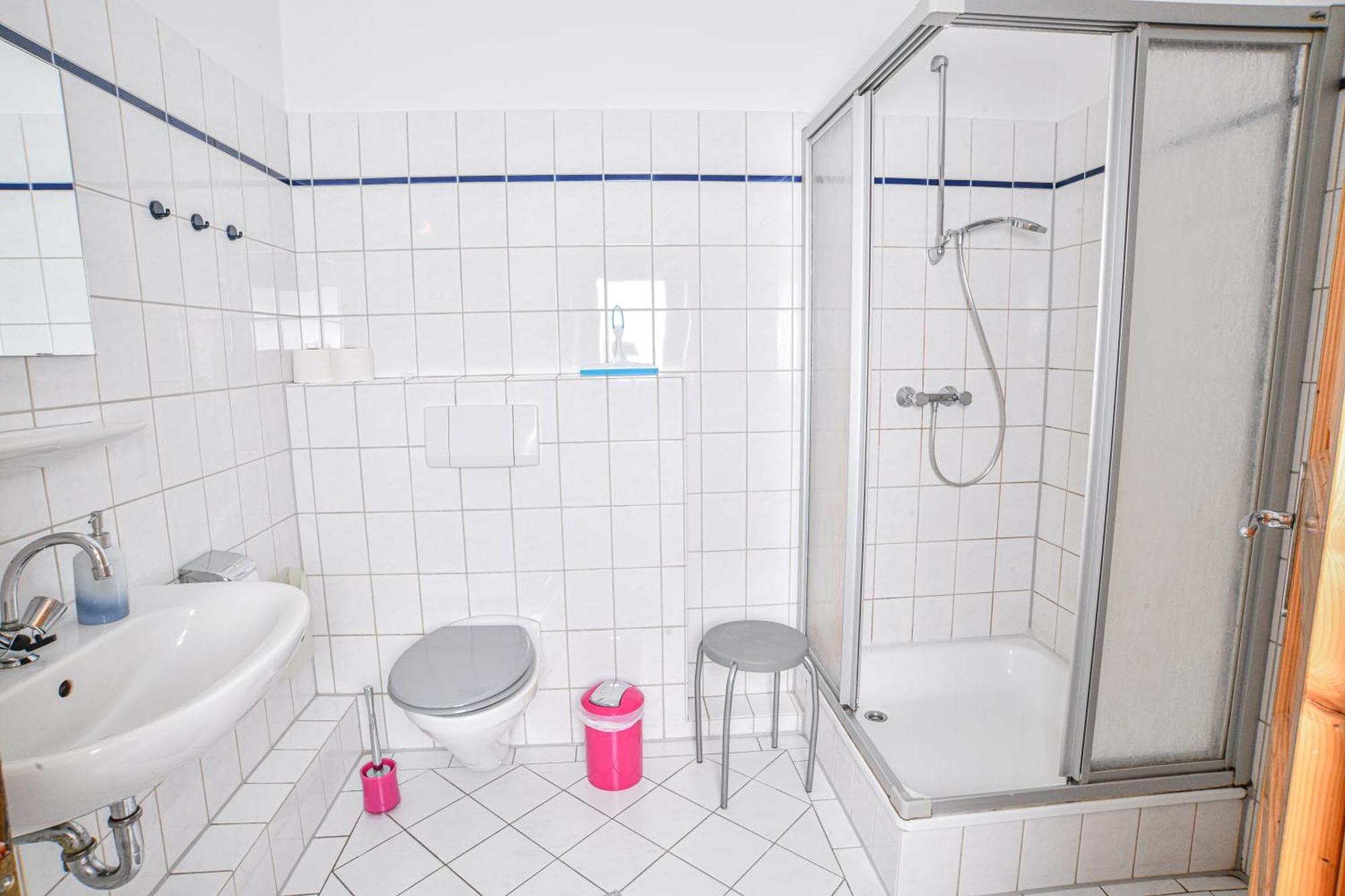 Three-Bedroom Apartment Terrace,1693356385:JPEG