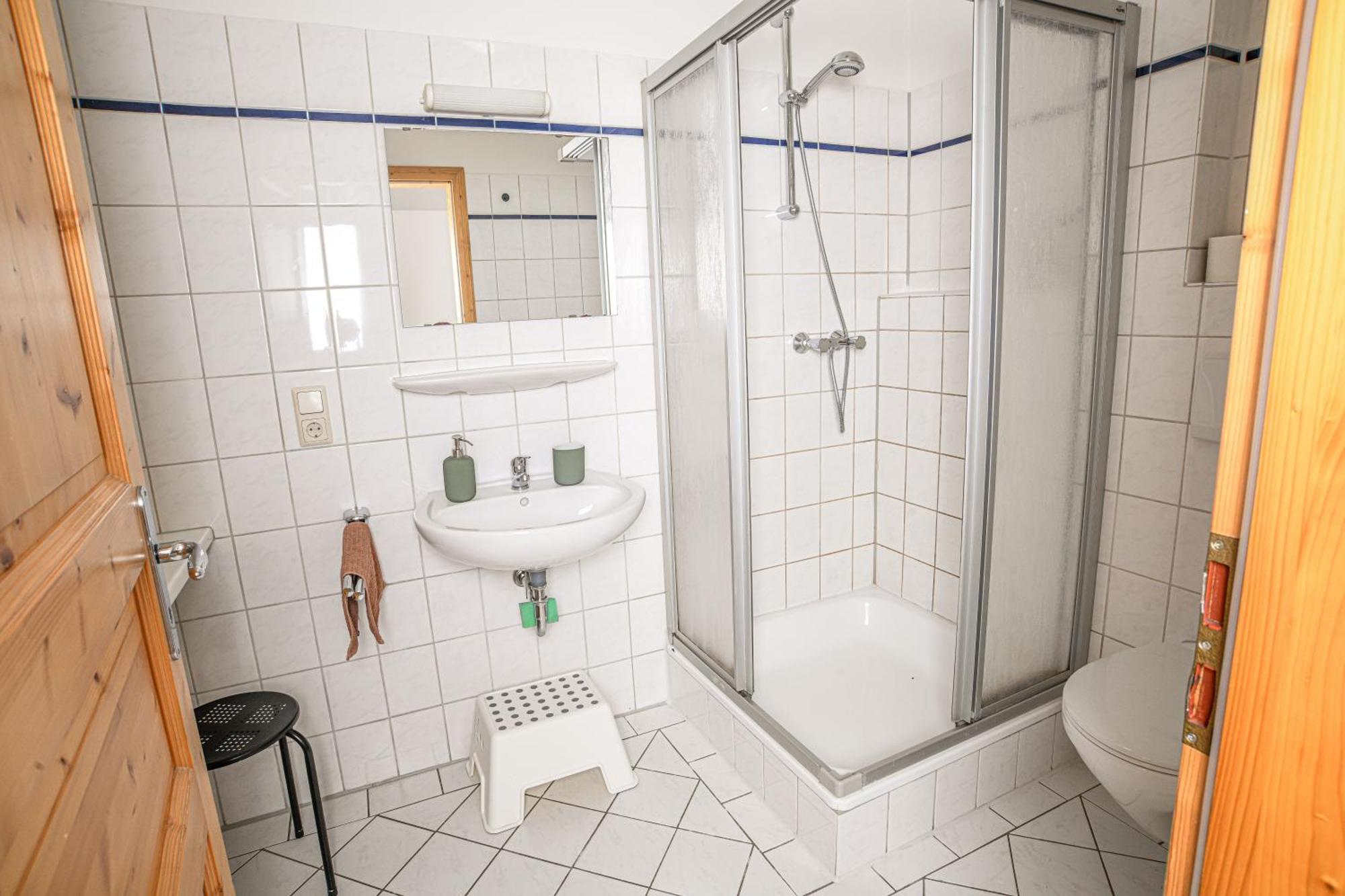 One-Bedroom Apartment,1693356381:JPEG