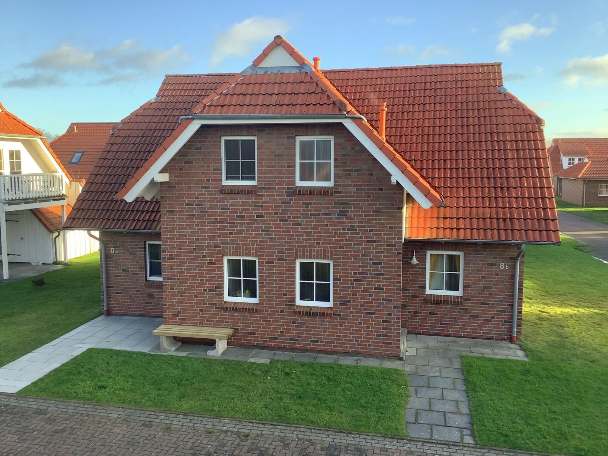 Three-Bedroom House,1693488756:JPEG