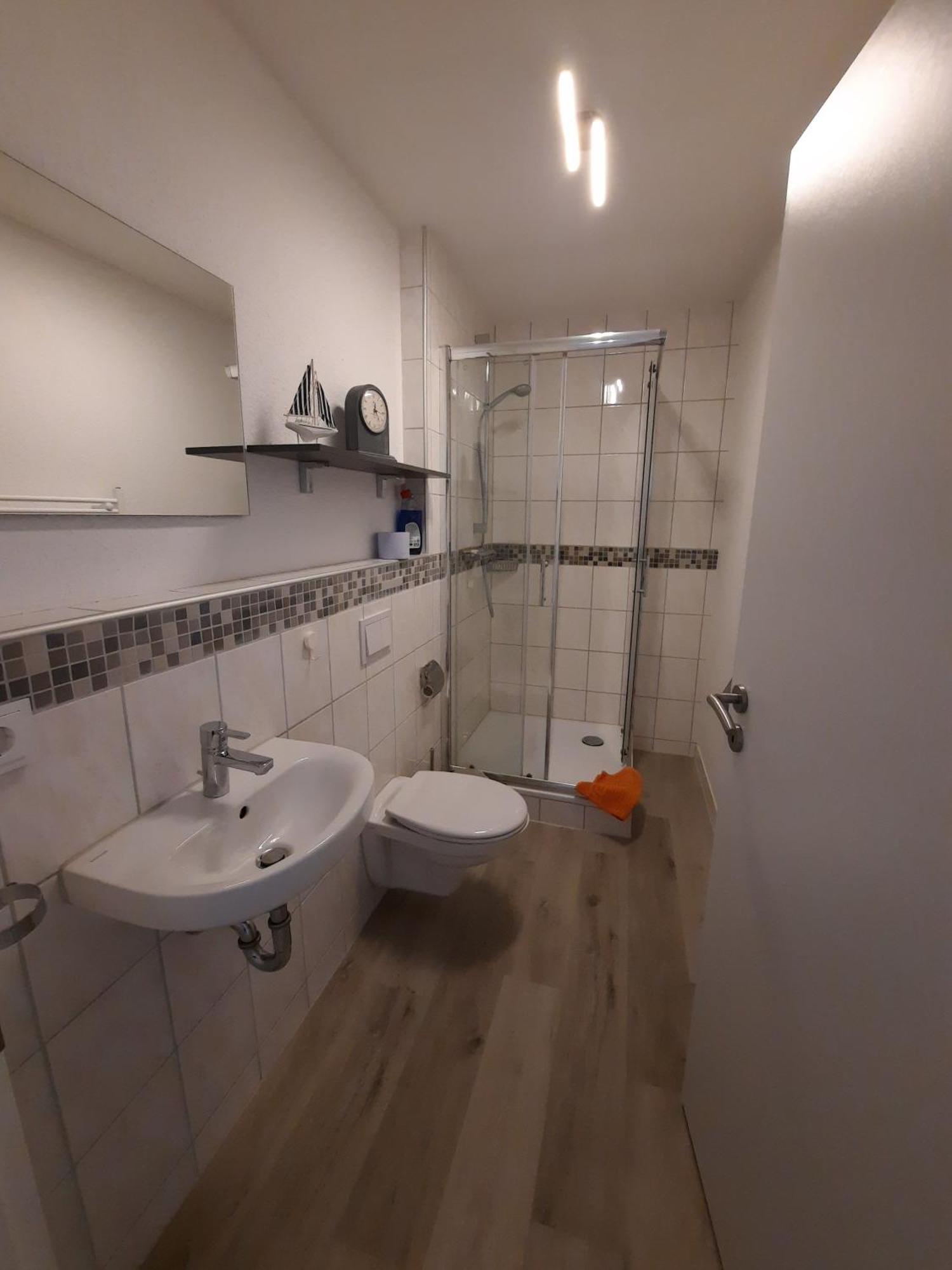 Two-Bedroom Apartment Shower,1696713547:JPEG