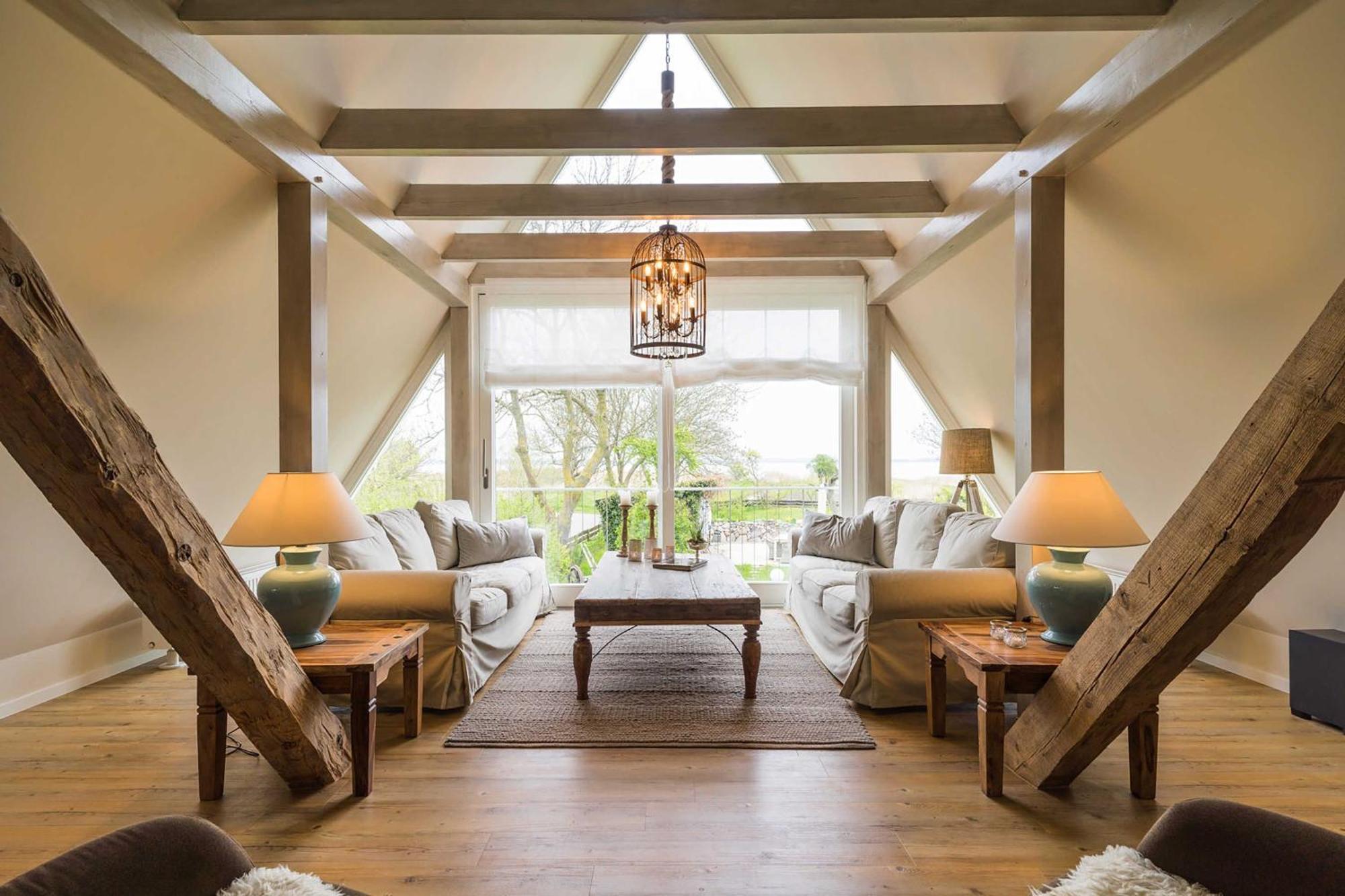 Five-Bedroom House,1696700909:JPEG