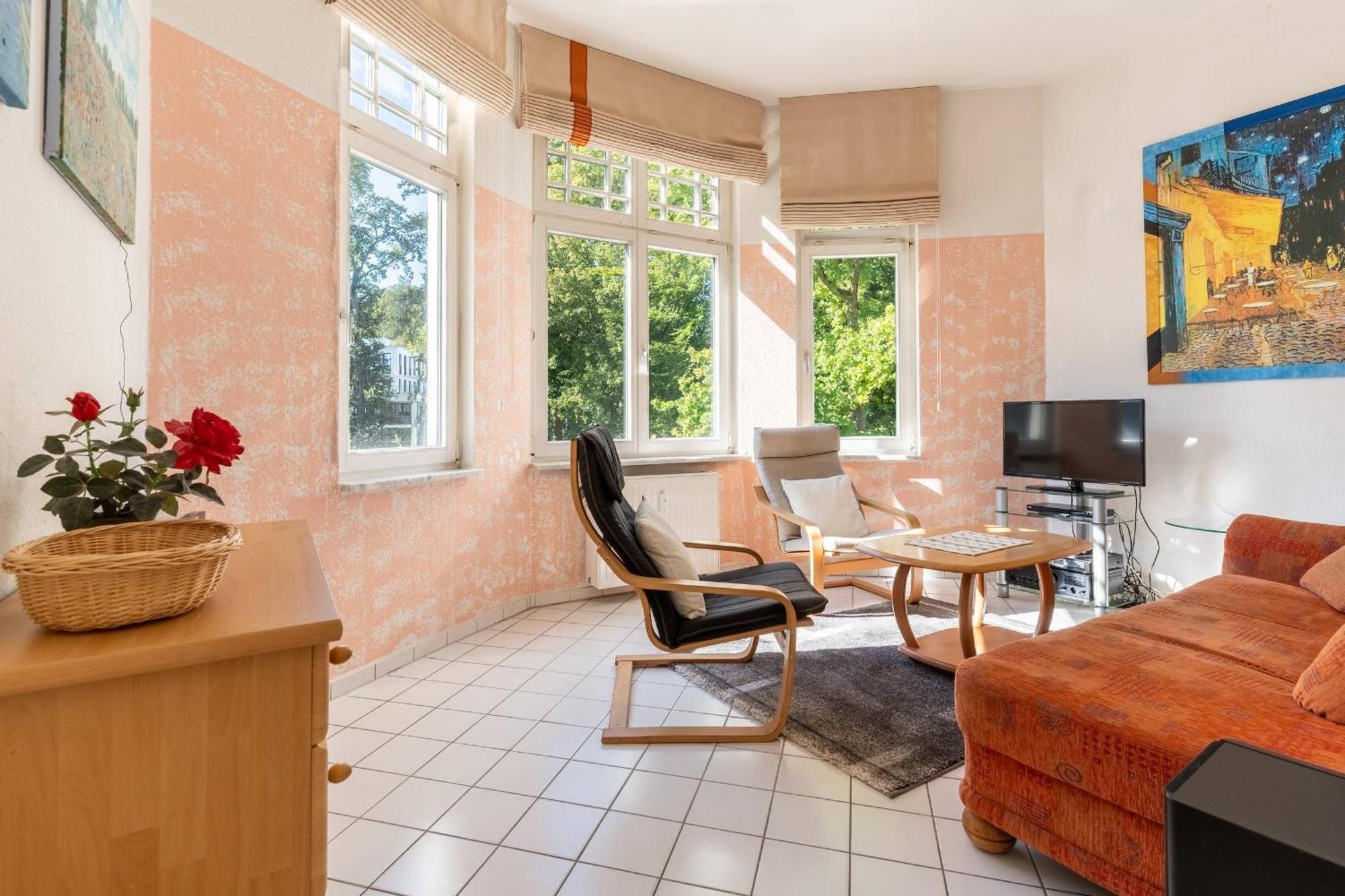 Apartment mit 1 Schlafzimmer und Dusche