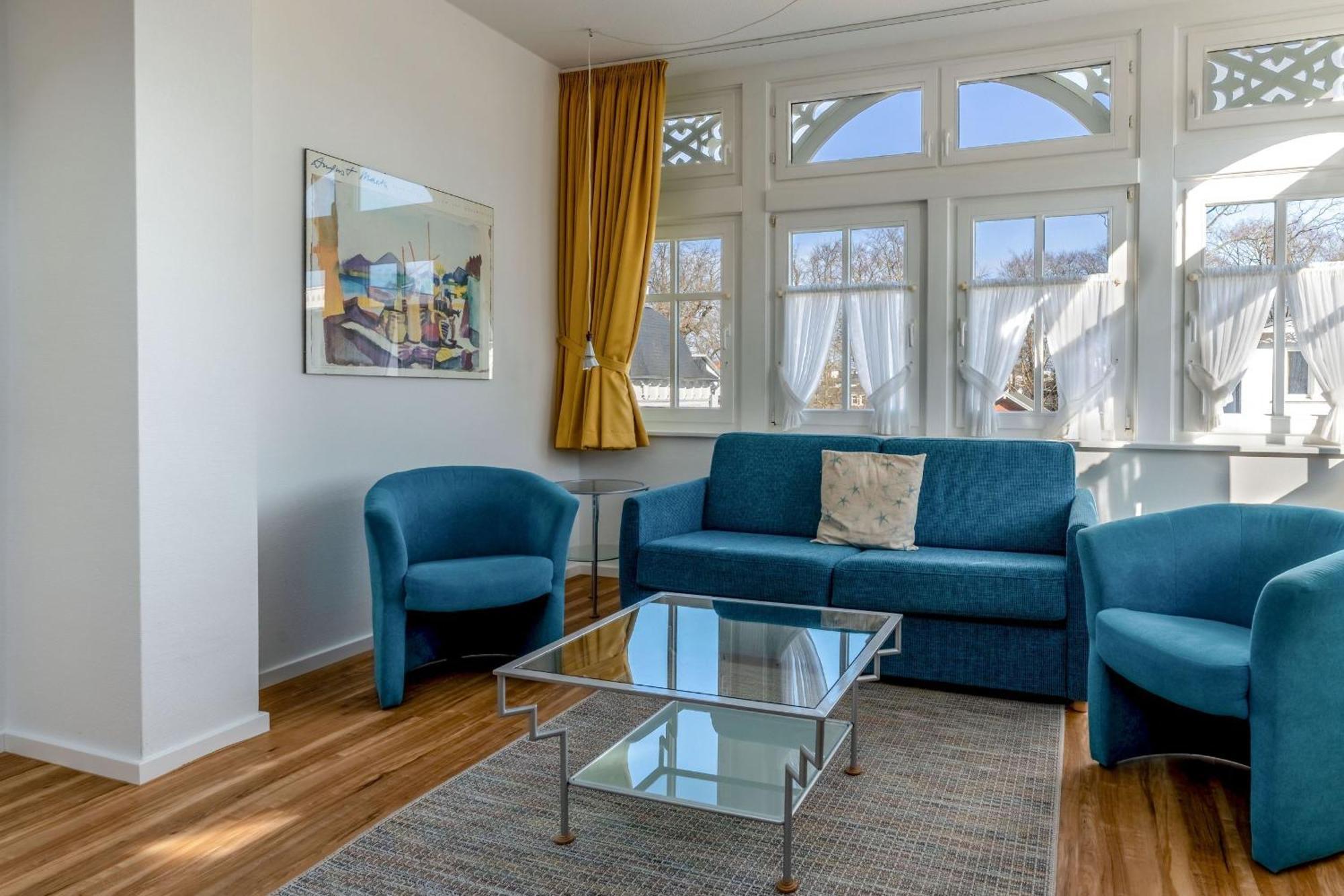 One-Bedroom Apartment Balcony,1696713110:JPEG