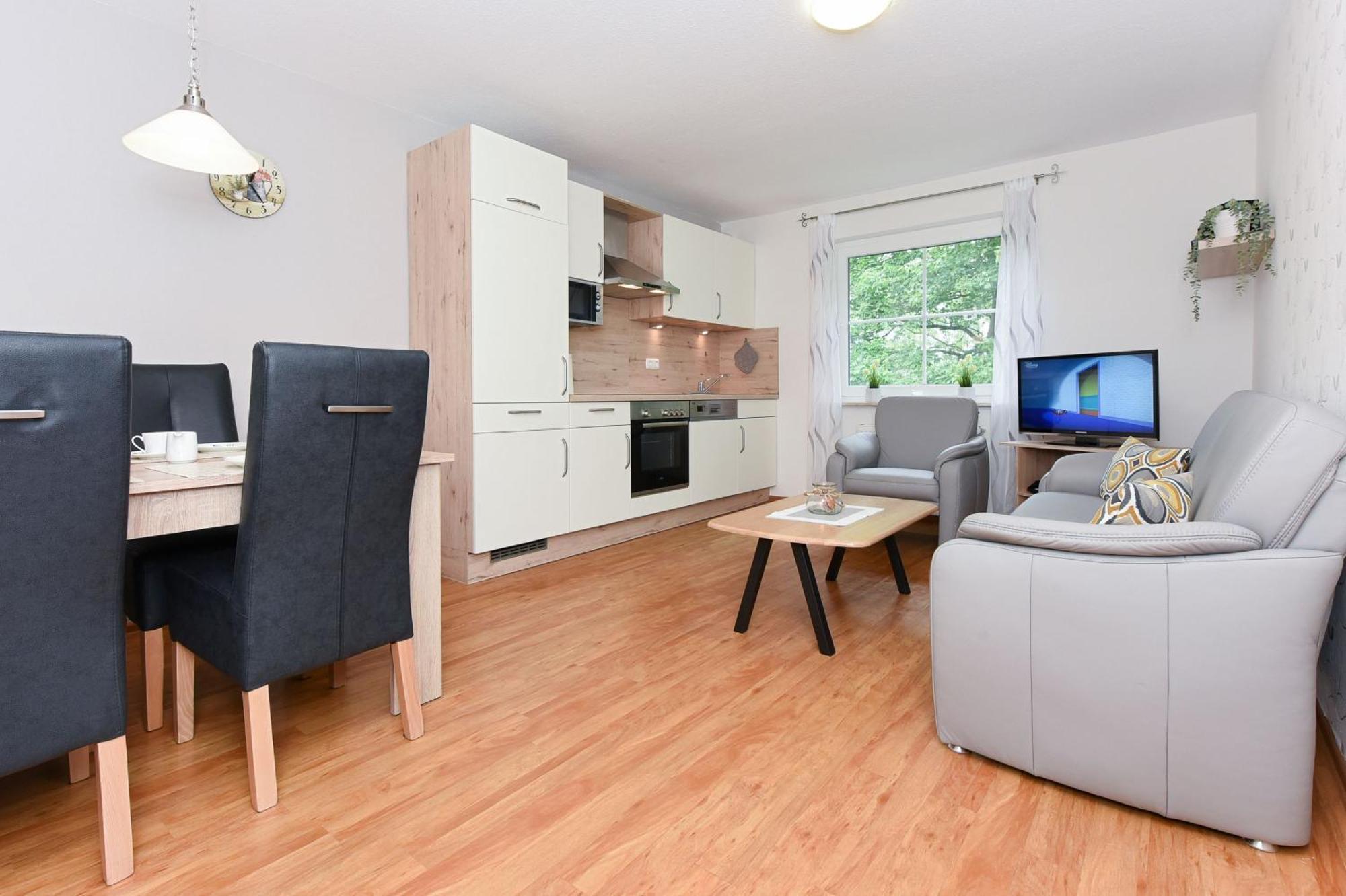 Two-Bedroom Apartment Terrace,1693541100:JPEG