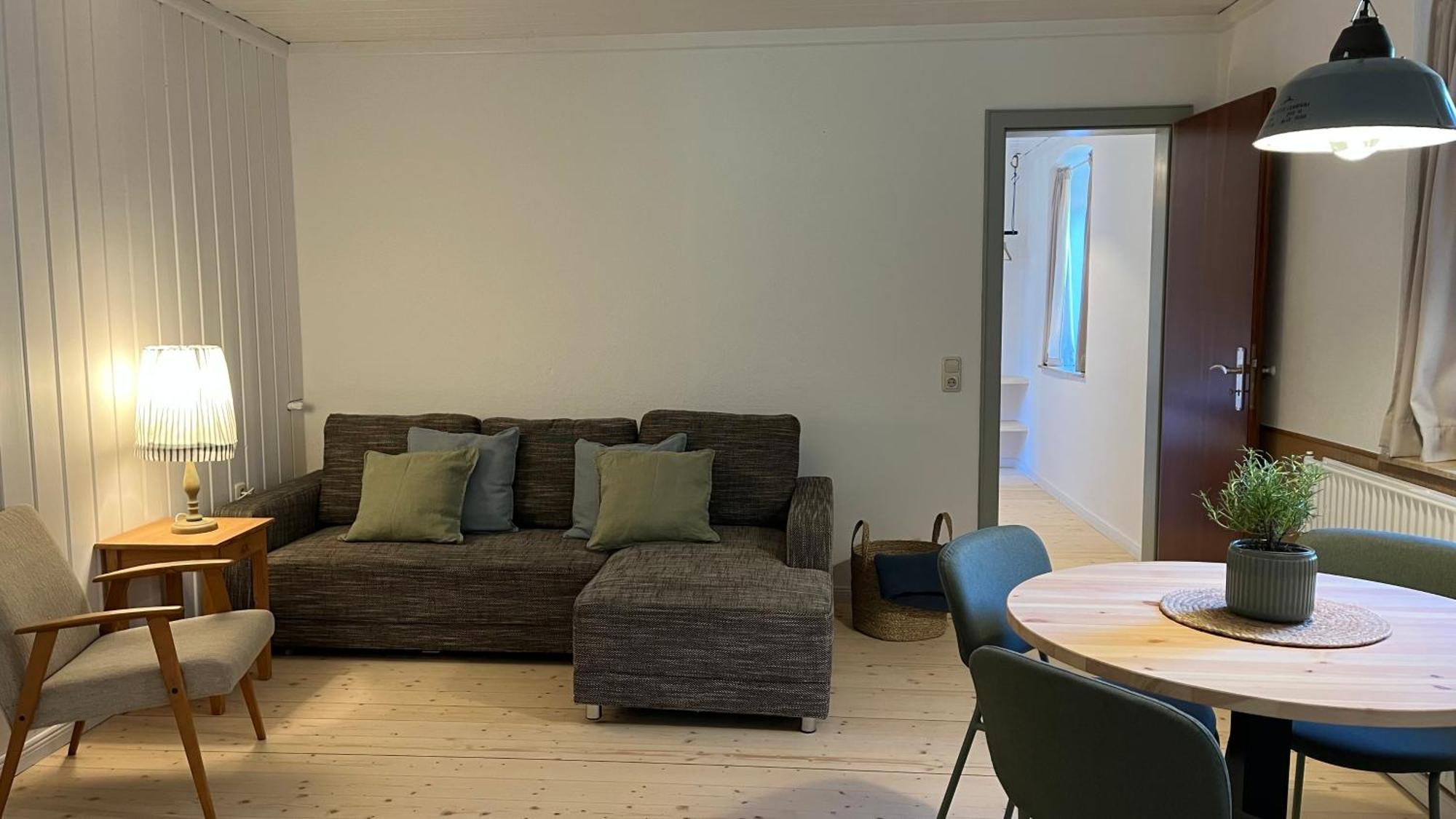 Apartment,1698623100:JPEG