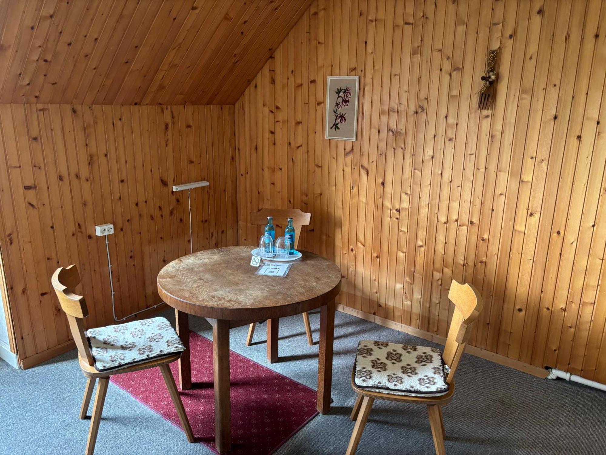 Double Room,1700302926:JPEG