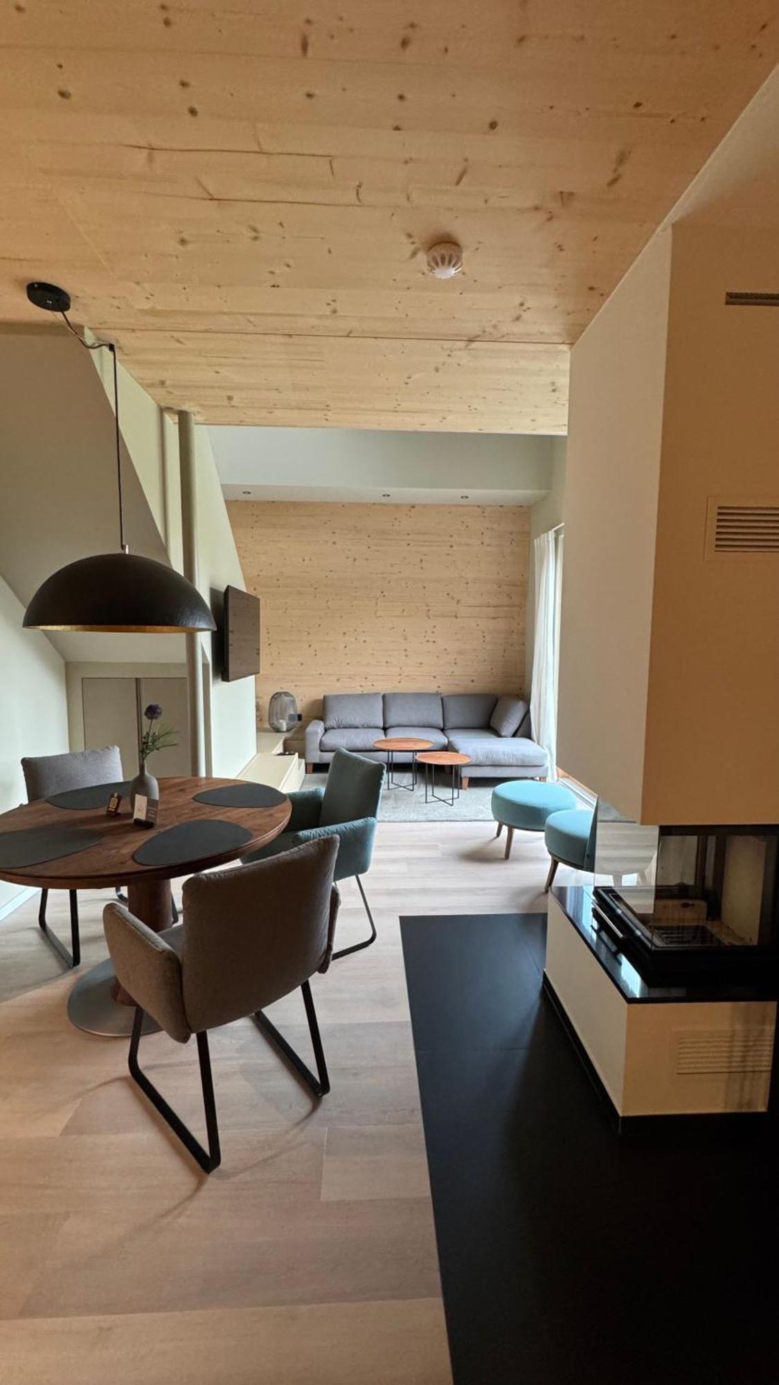 Apartment mit 3 Schlafzimmern und Terrasse