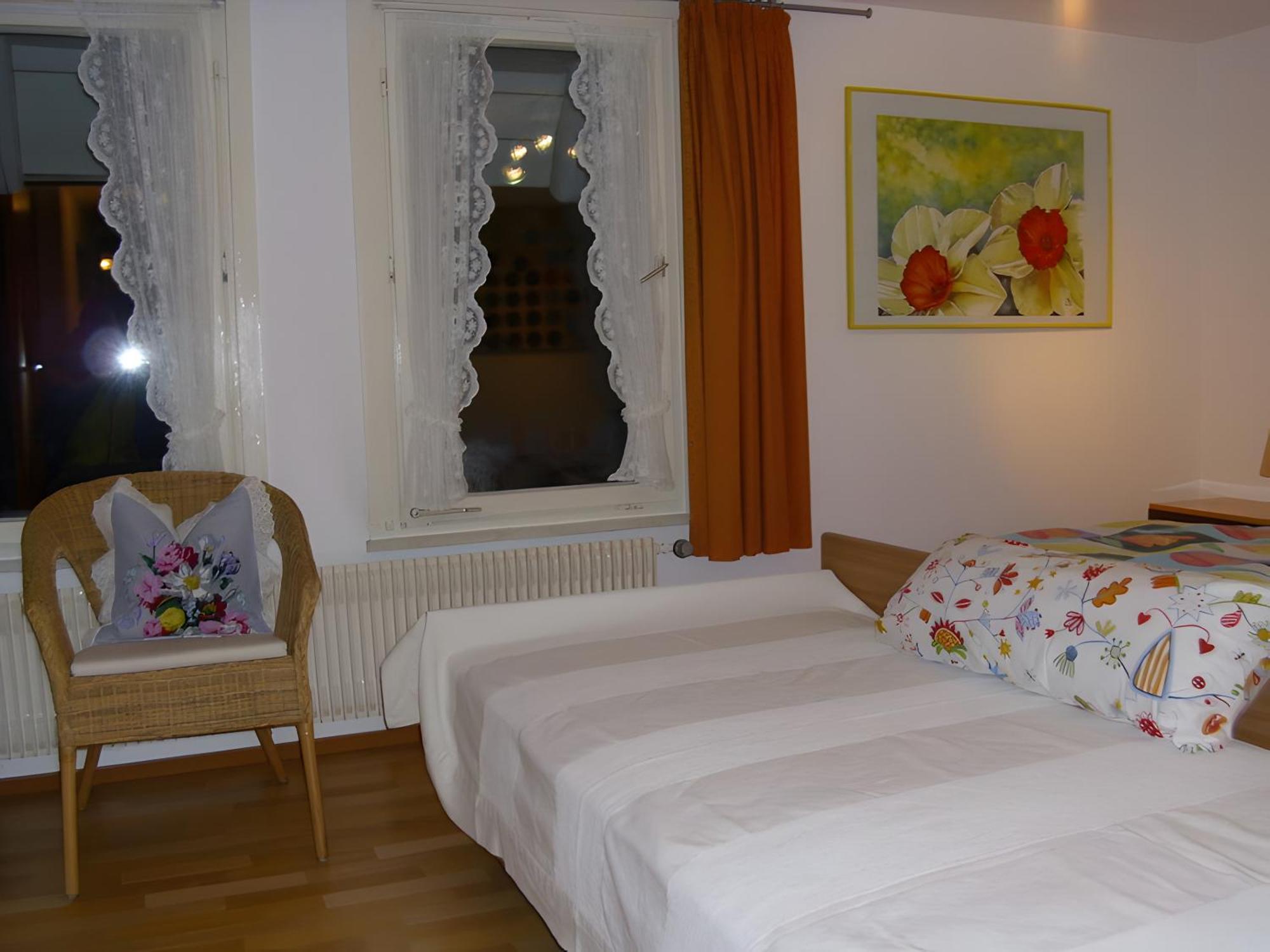 Two-Bedroom Deluxe Apartment with Garden View,1700696696:JPEG