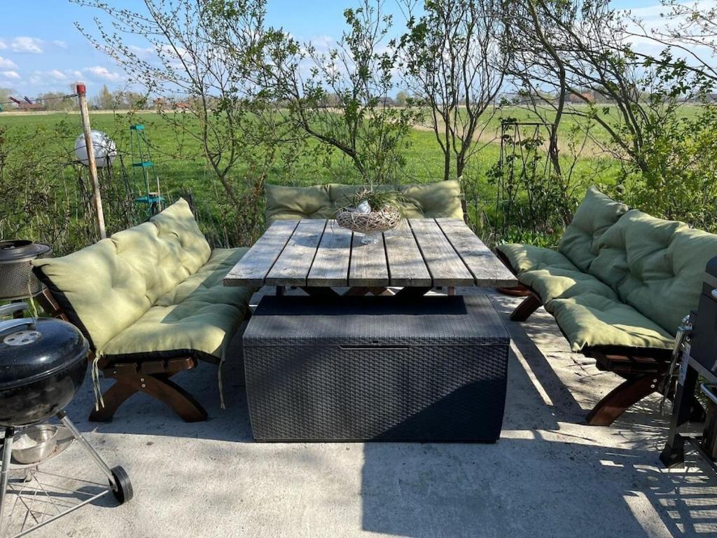 One-Bedroom Holiday Home,1703663921:JPEG