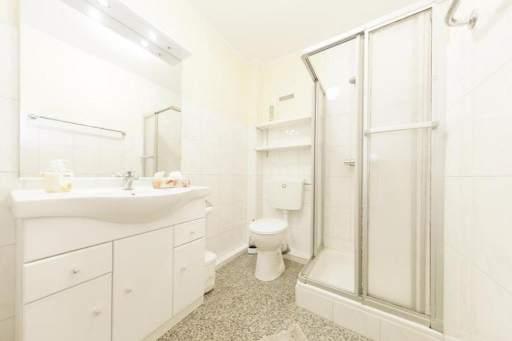 Apartment 5,1704959319:JPEG