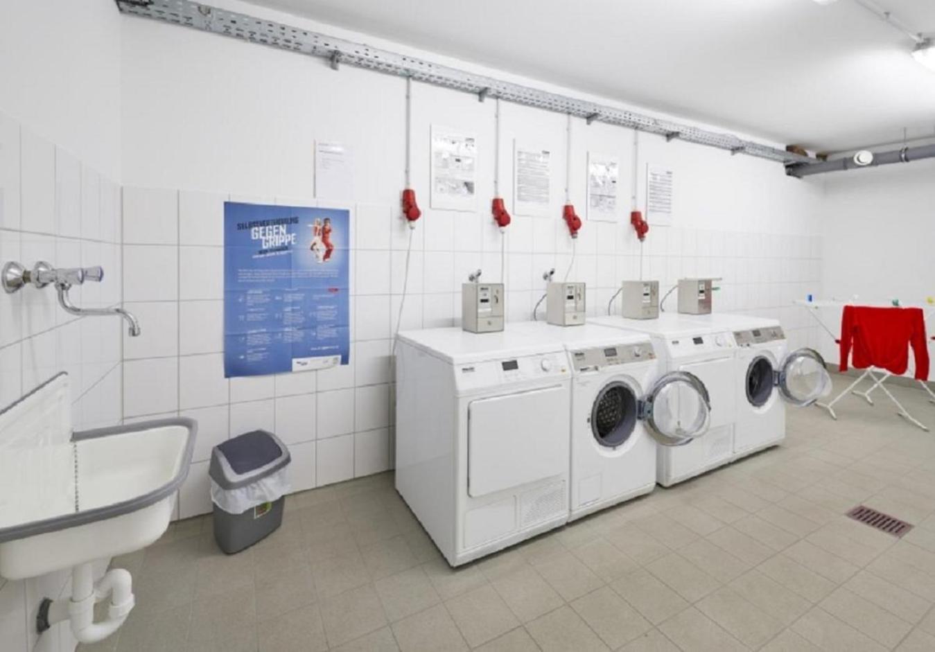 Apartment,1705132647:JPEG