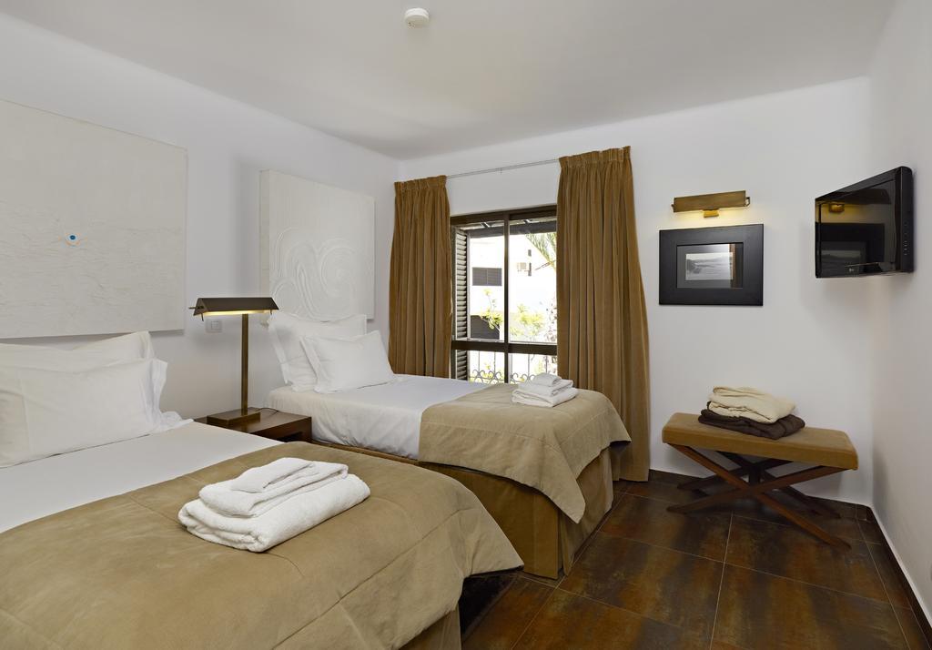 Two-Bedroom Apartment,998592369:JPEG