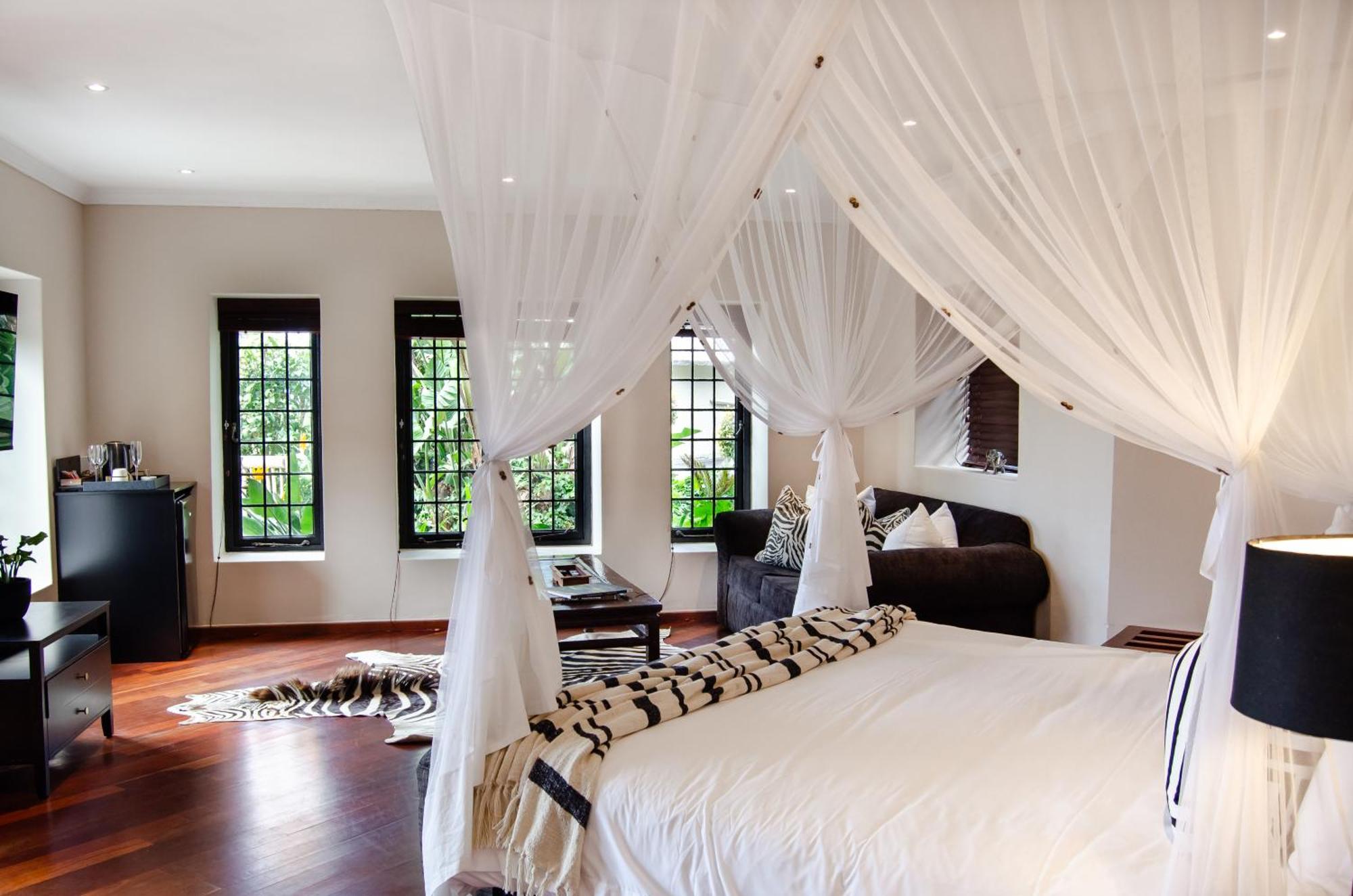 Honeymoon Suite Zebra,1730039791:JPEG