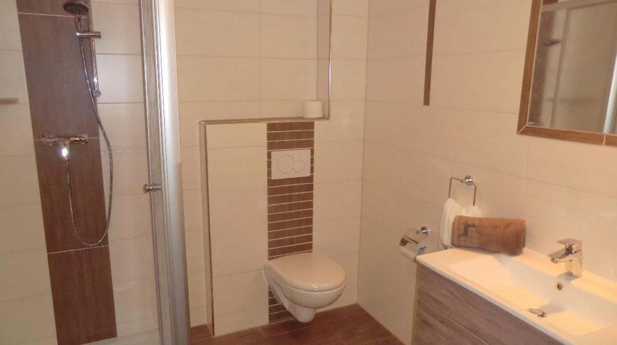 Apartment Terrace,1739492345:JPEG