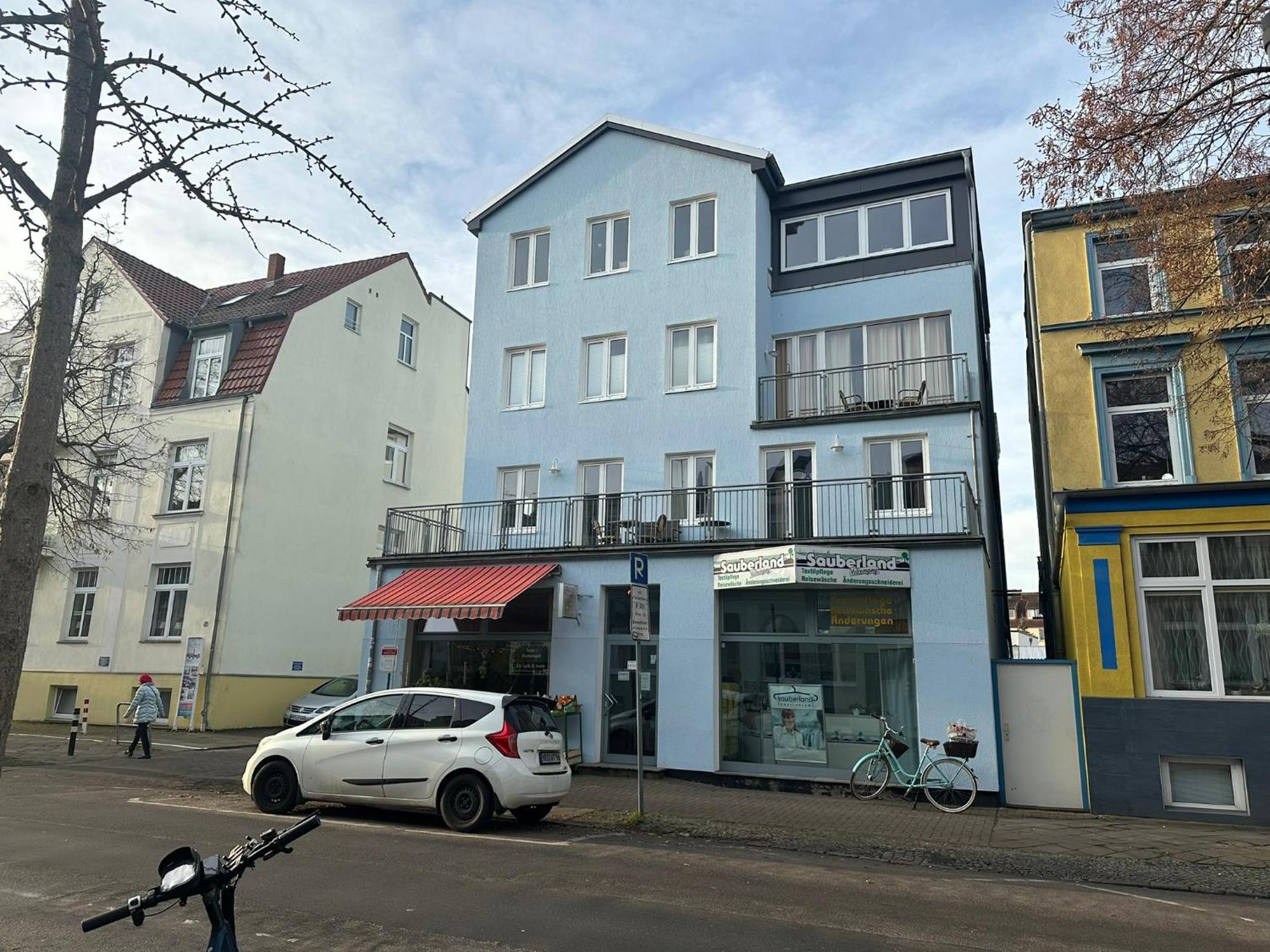One-Bedroom Apartment Fritz-Reuter-Str. 35