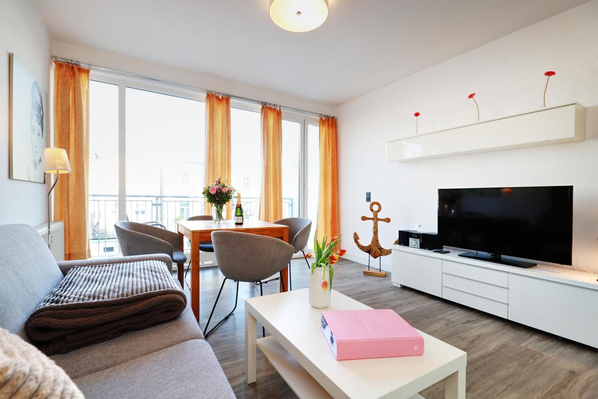 Apartment mit 1 Schlafzimmer und Balkon - Fritz-Reuter-Str. 35