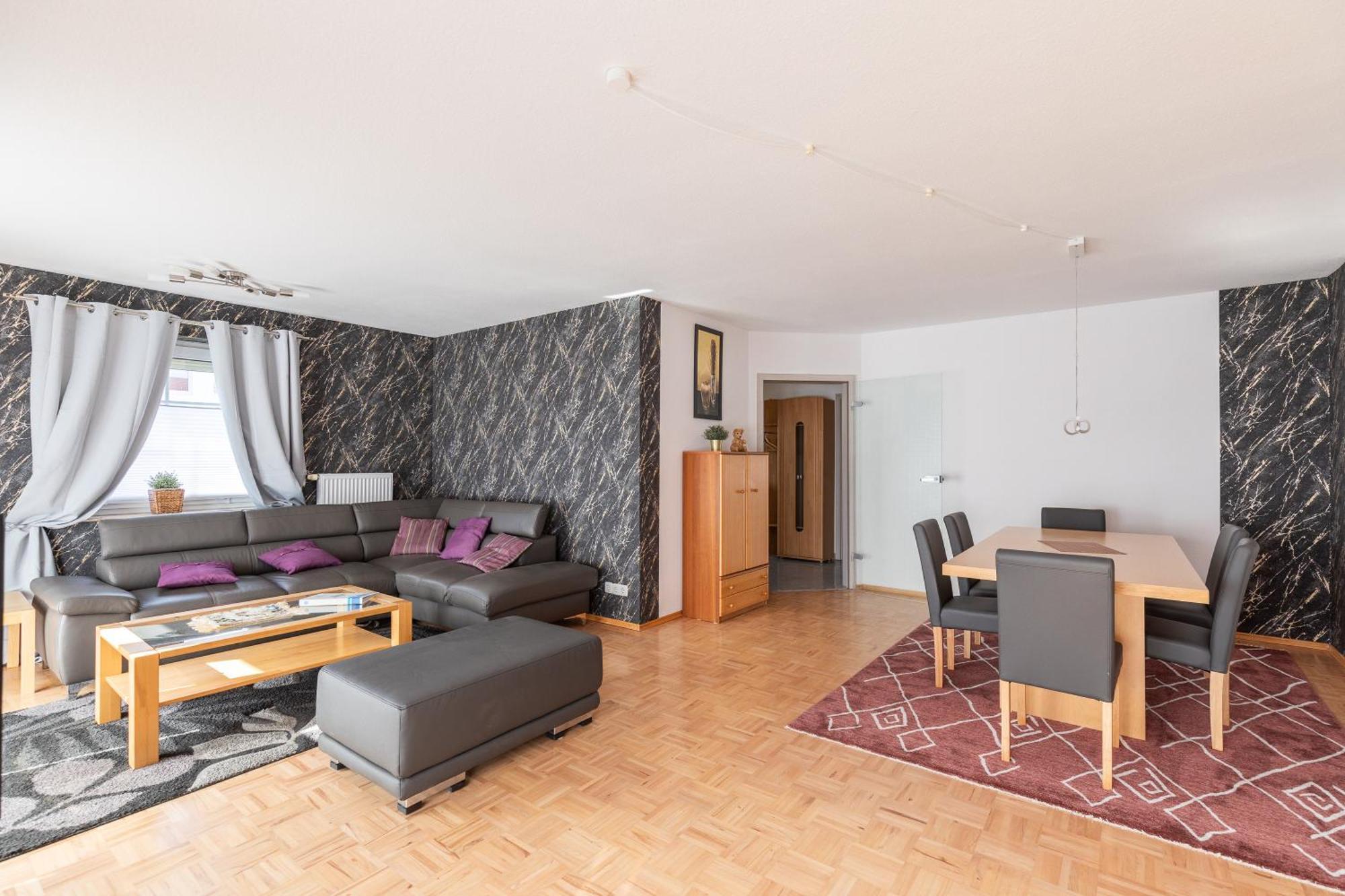 Holiday Home,1743214983:JPEG
