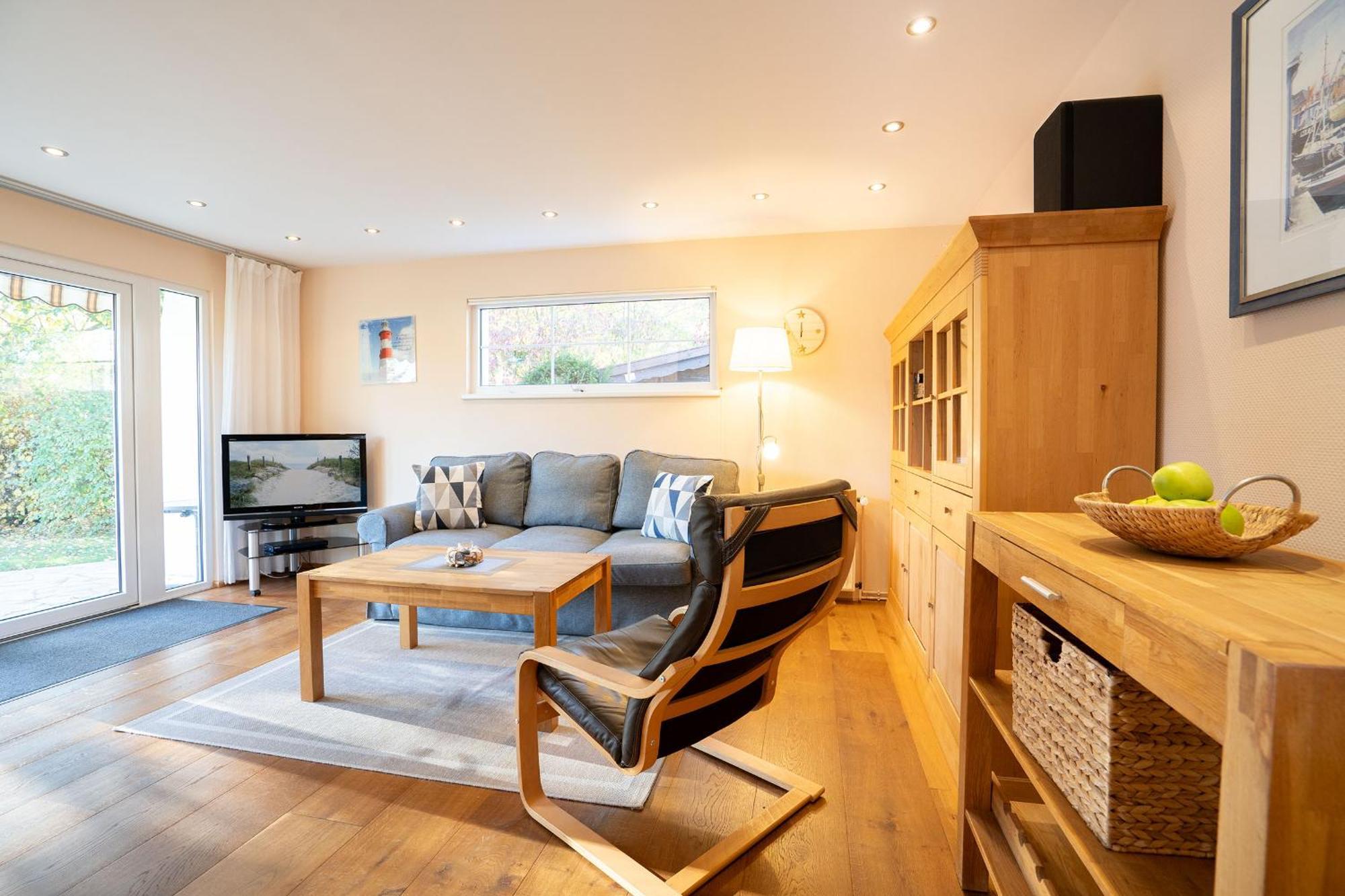 Holiday Home,1743600755:JPEG