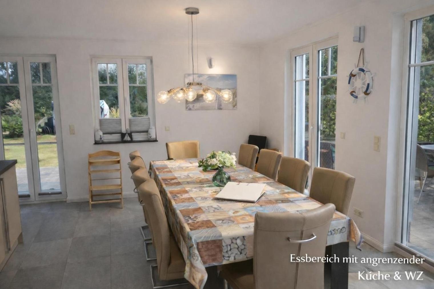 Holiday Home,1747169819:JPEG