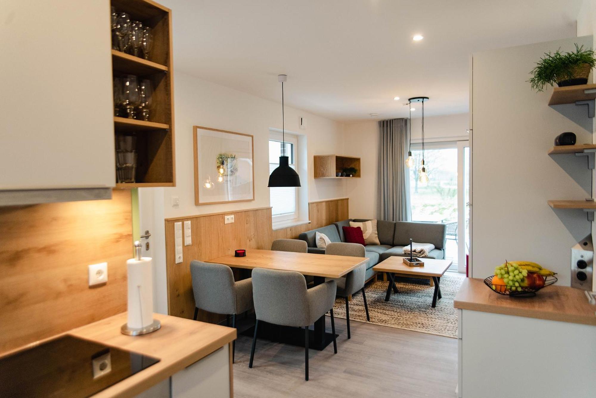 Two-Bedroom House,1368971084:JPEG