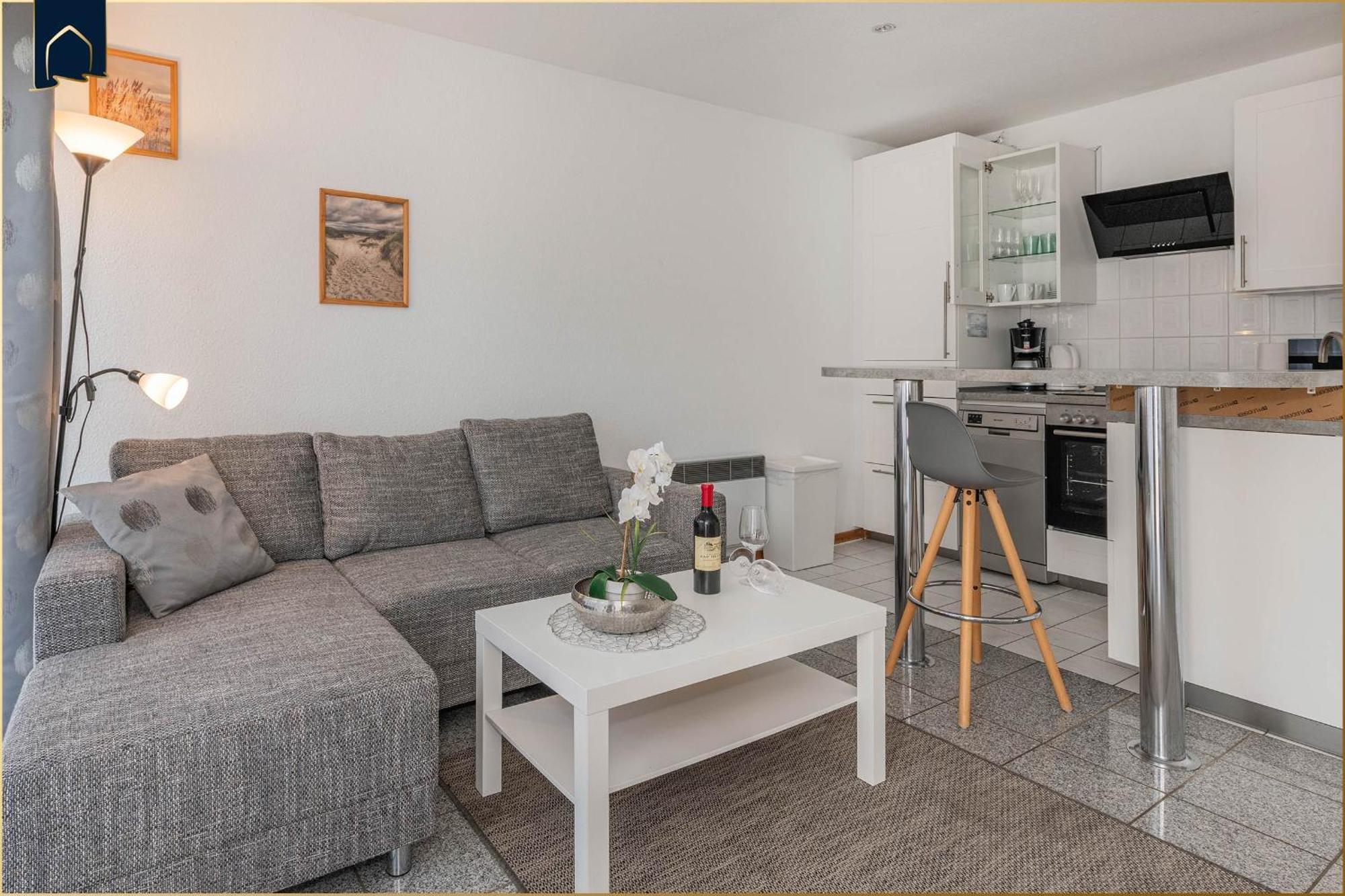 Holiday Home,1758448466:JPEG