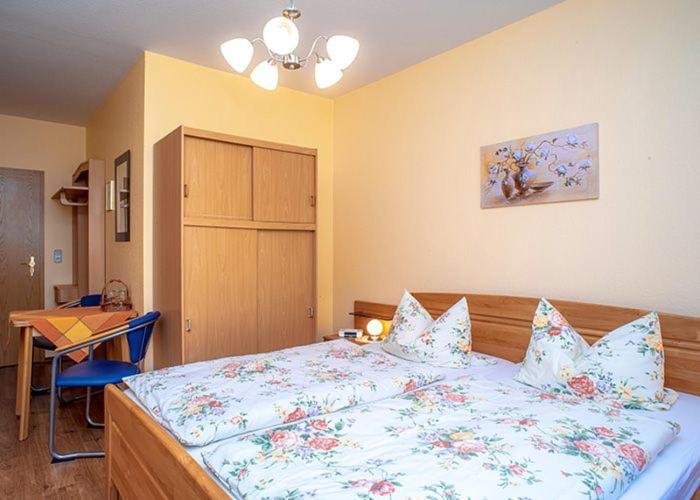 Doppelzimmer mit eigenem Bad