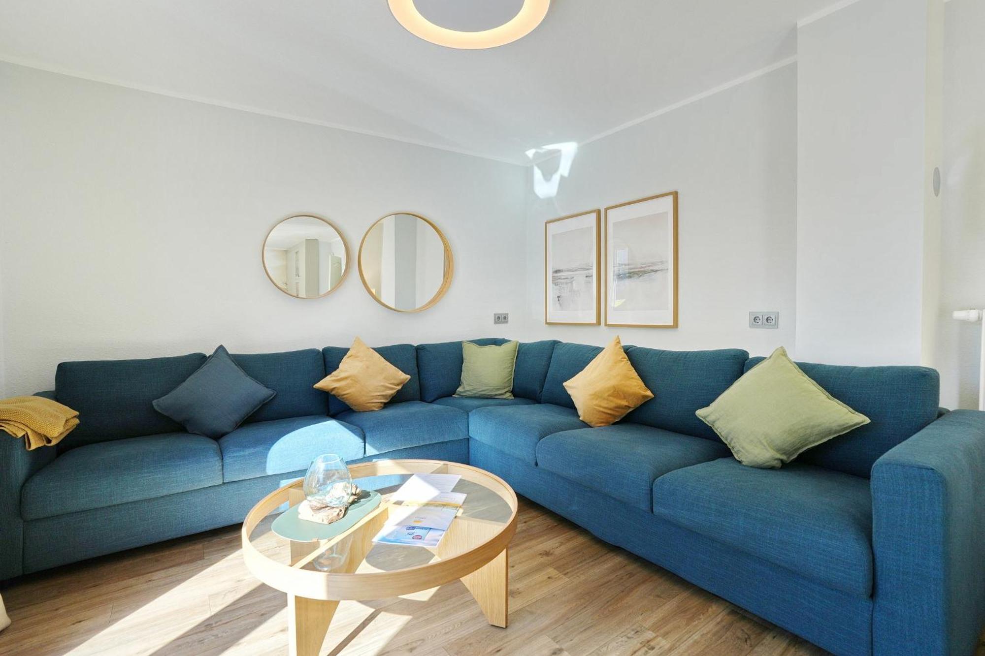 Holiday Home,1766374689:JPEG