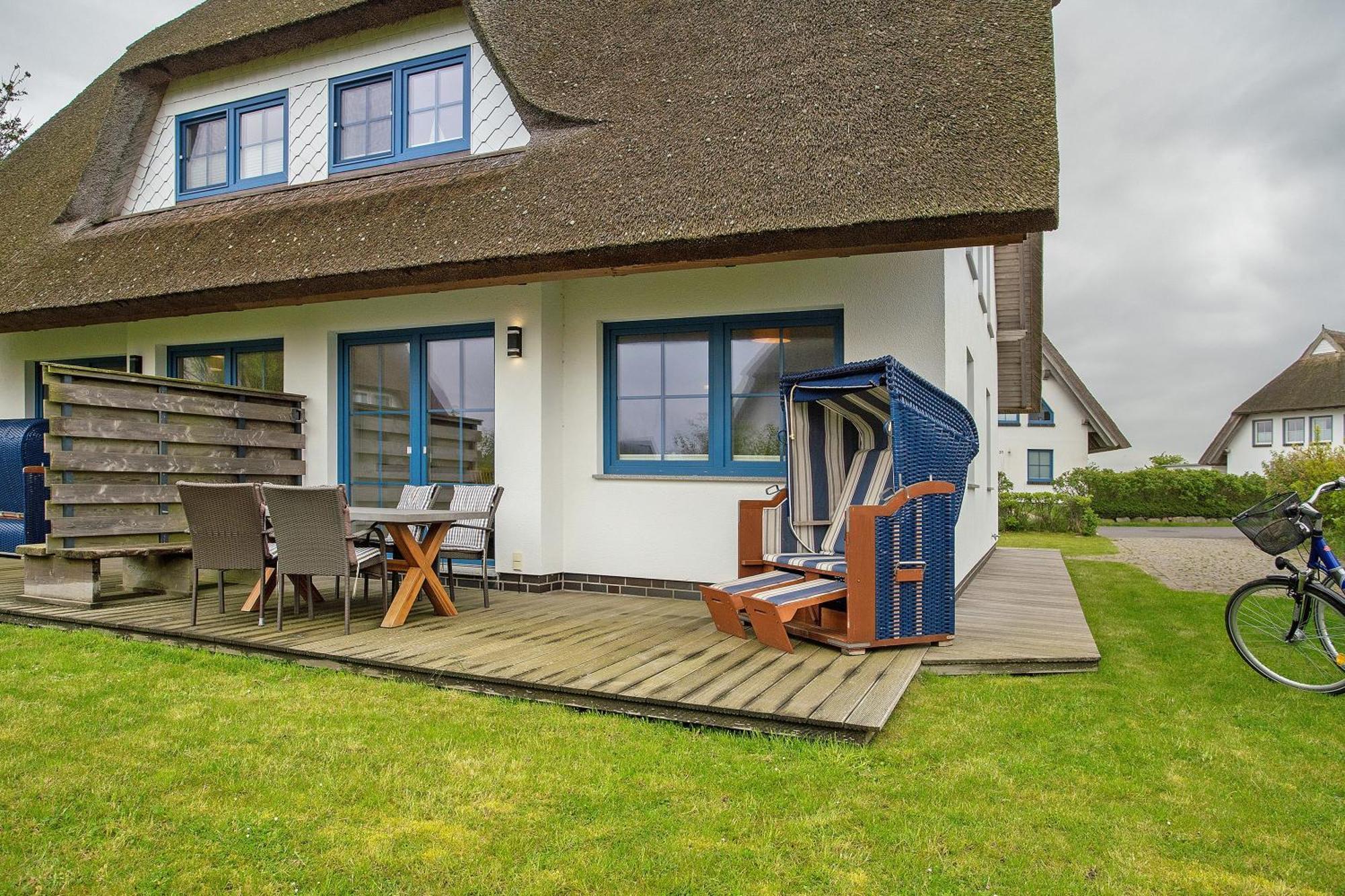 Three-Bedroom House,1766402951:JPEG