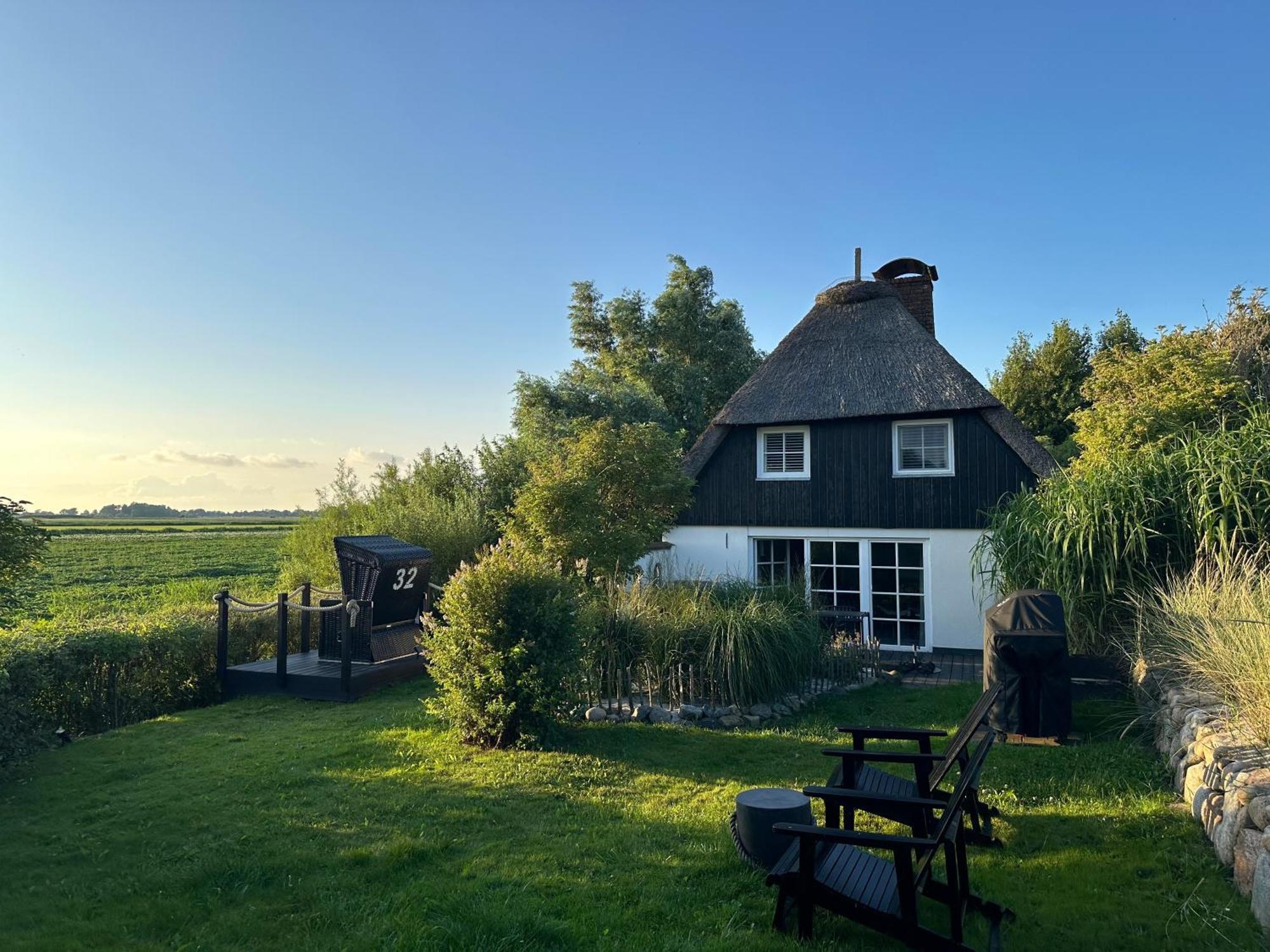 Two-Bedroom House,1766829846:JPEG