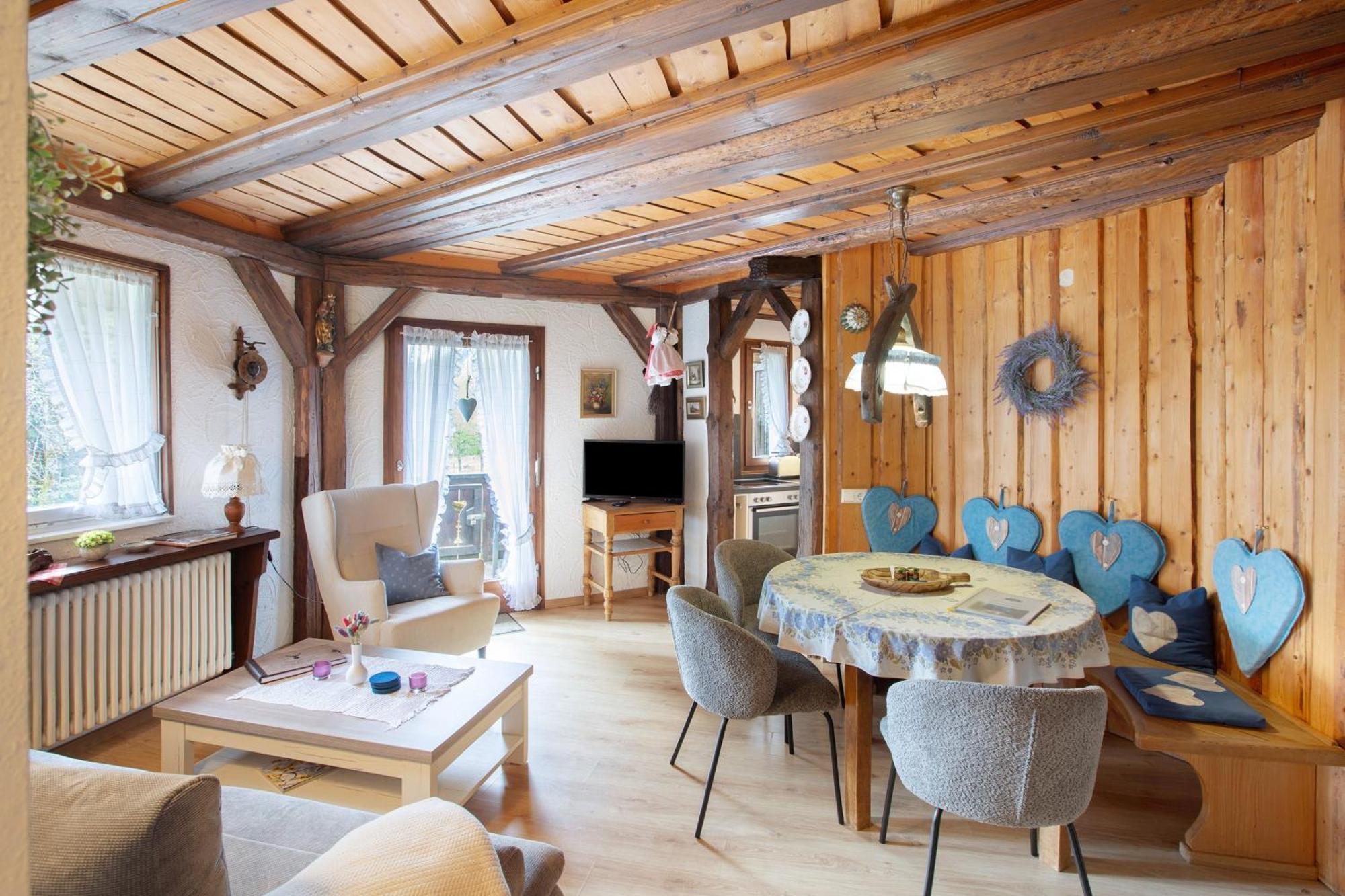 Deluxe-Apartment mit 2 Schlafzimmern und Gartenblick