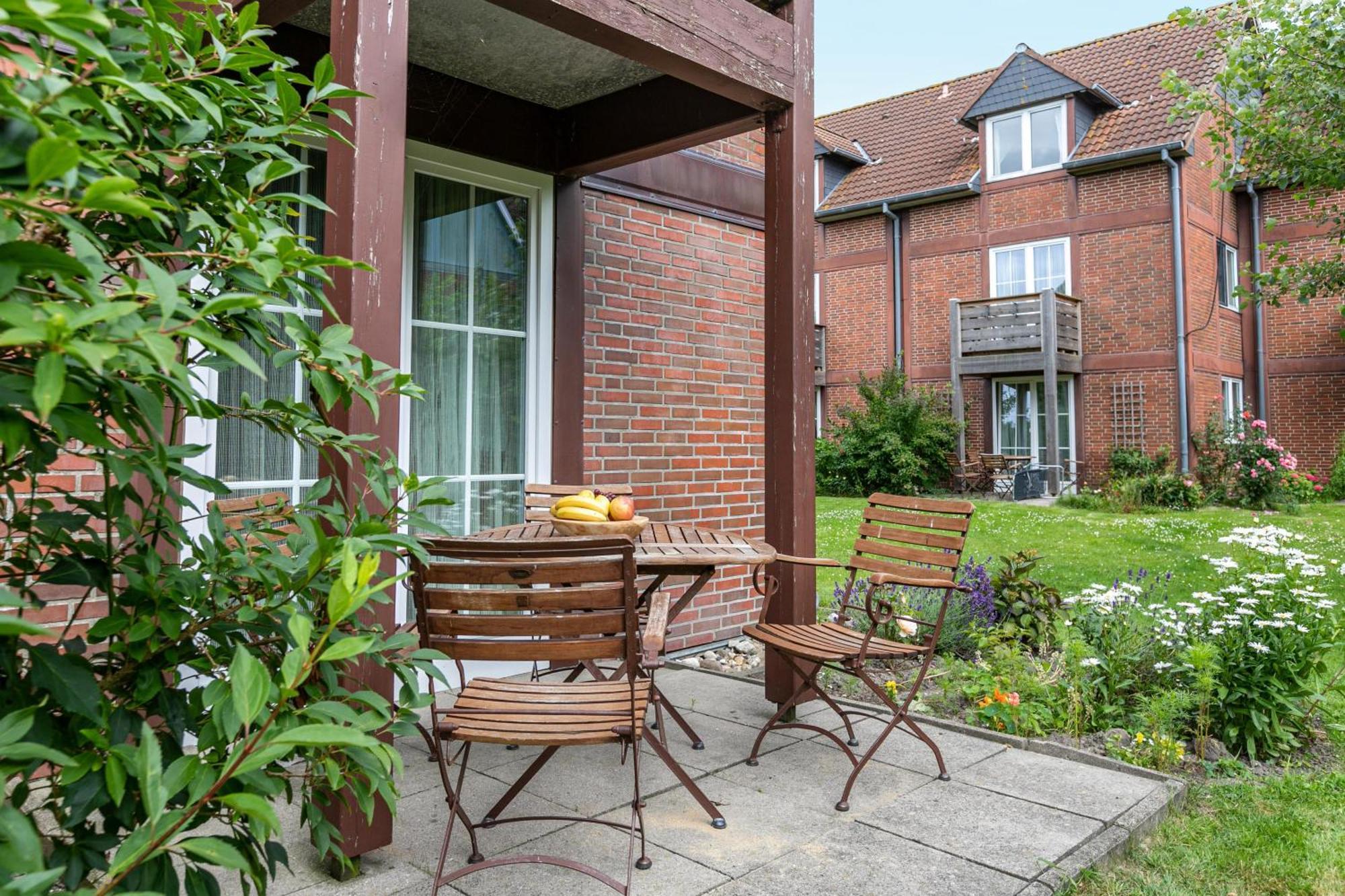 One-Bedroom Apartment Garden View,1767354346:JPEG