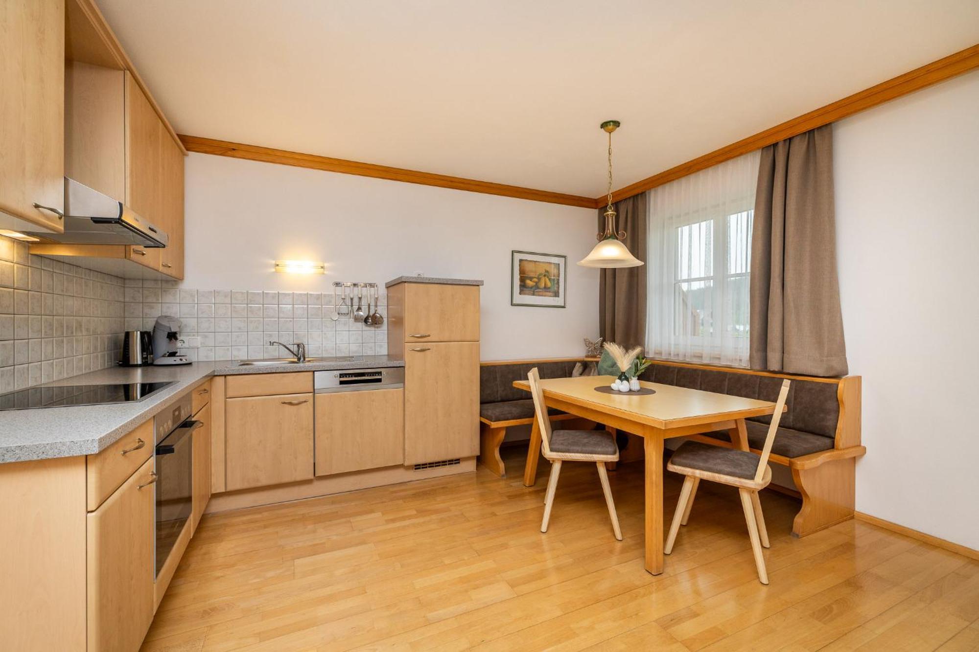 Two-Bedroom Apartment Balcony 2,1769845011:JPEG